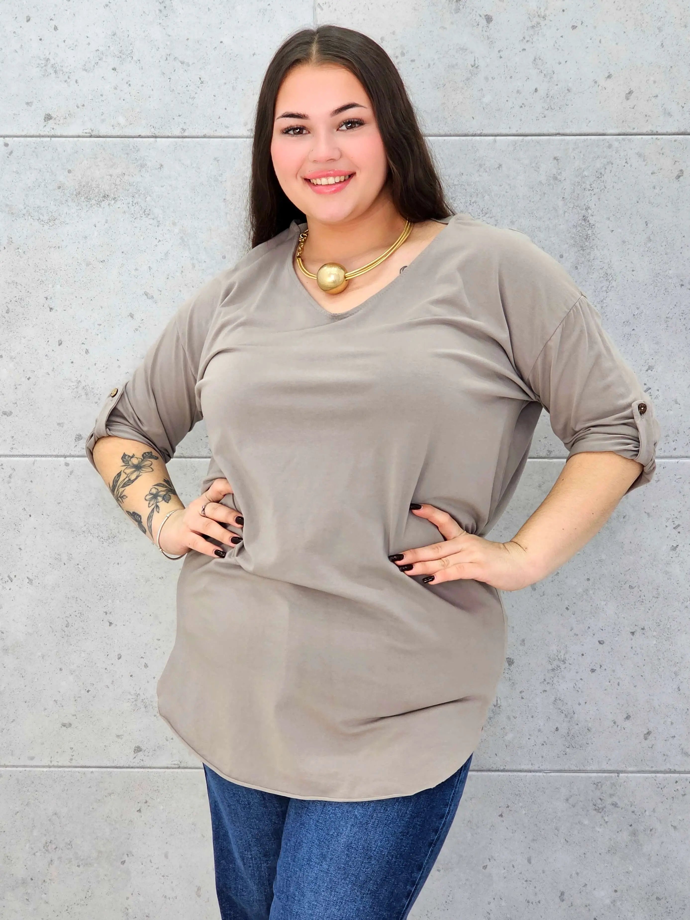 Bluzka Plus Size z Wiązaniem StylowaXL – Wygoda i Subtelna Elegancja dla Kobiet XXL - Stylowa XL