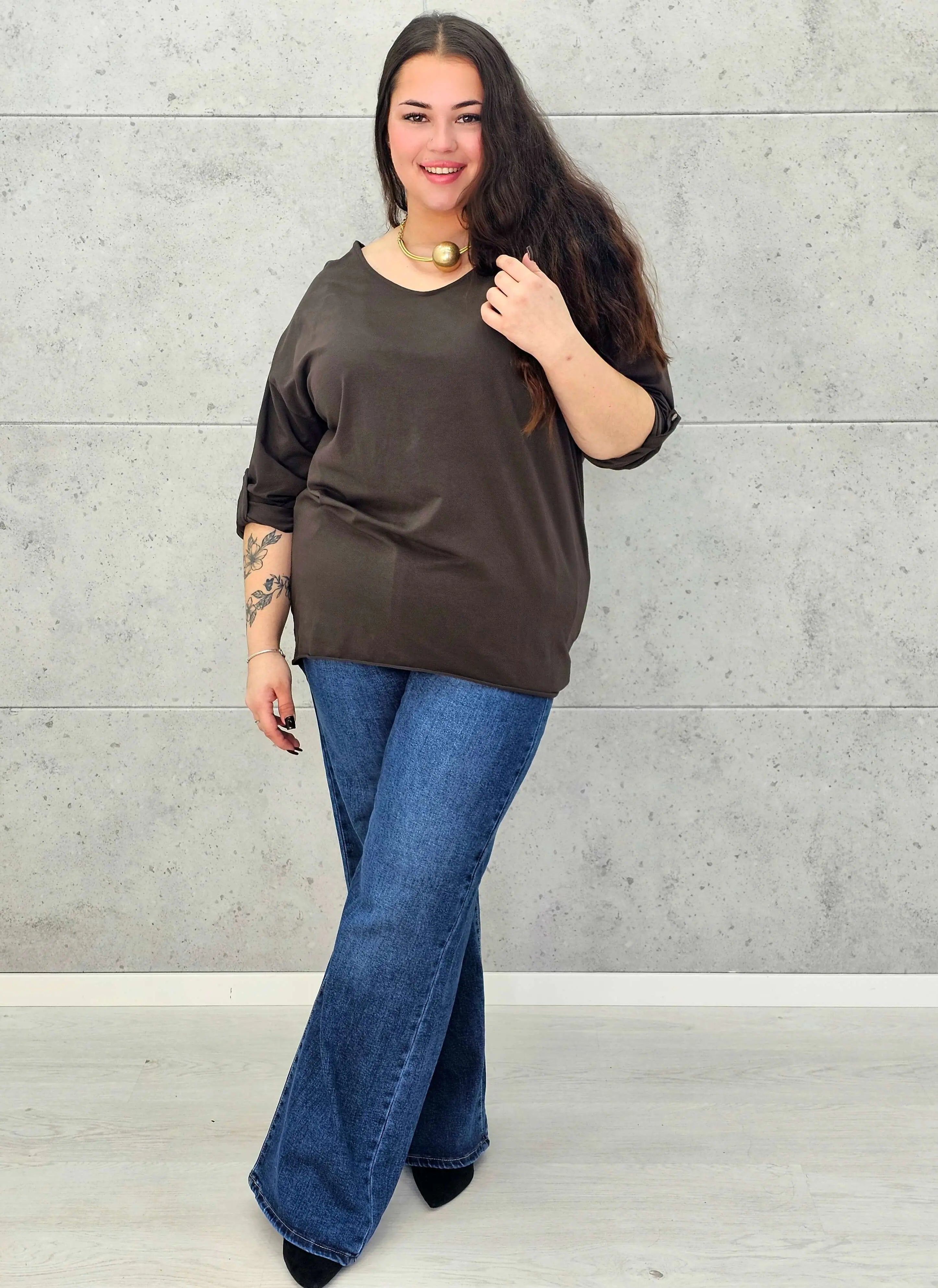 Bluzka Plus Size z Wiązaniem StylowaXL – Wygoda i Subtelna Elegancja dla Kobiet XXL - Stylowa XL