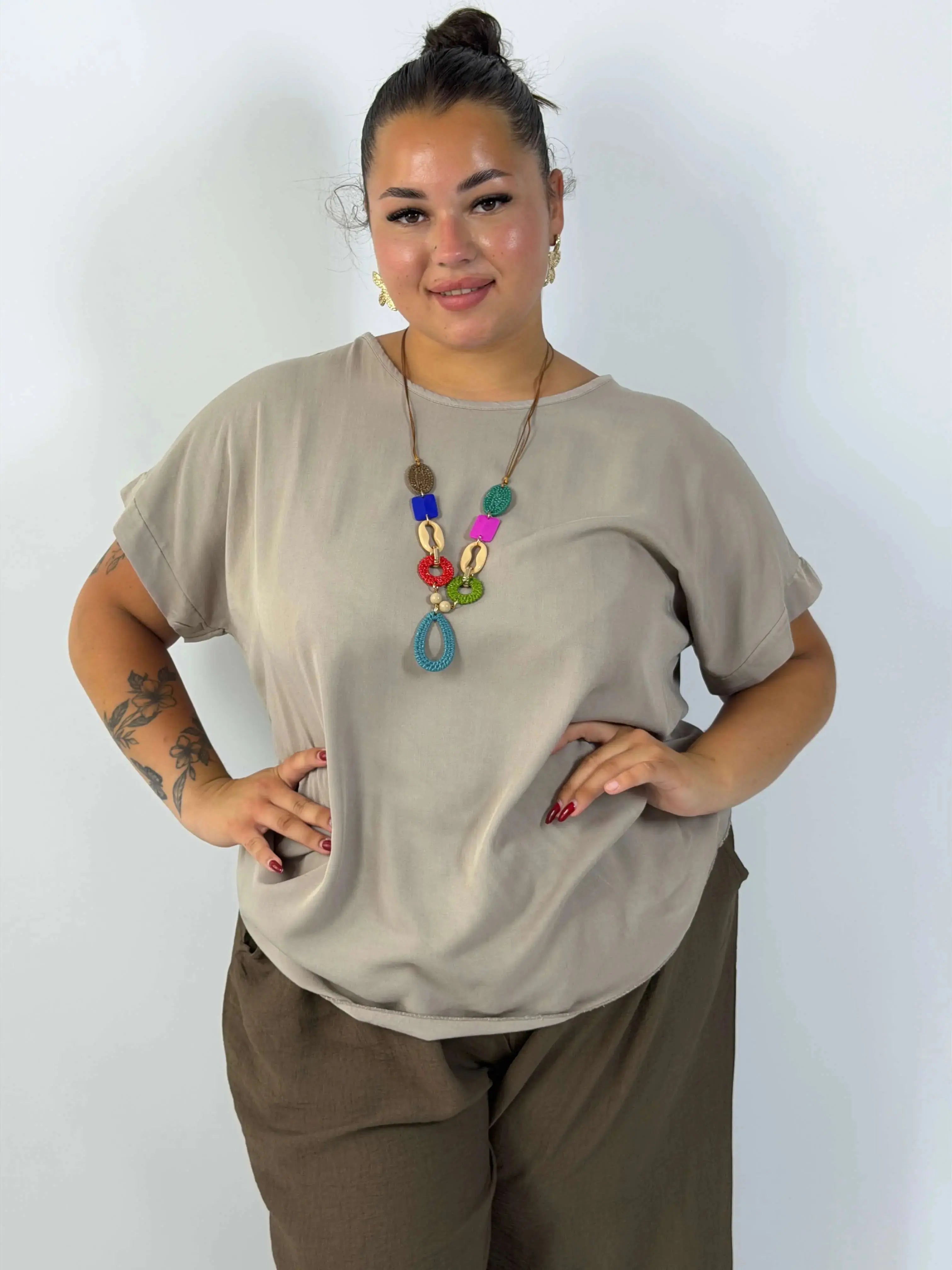 Bluzka Plus Size z naszyjnikiem – elegancka bluzka damska XXL Stylowa XL