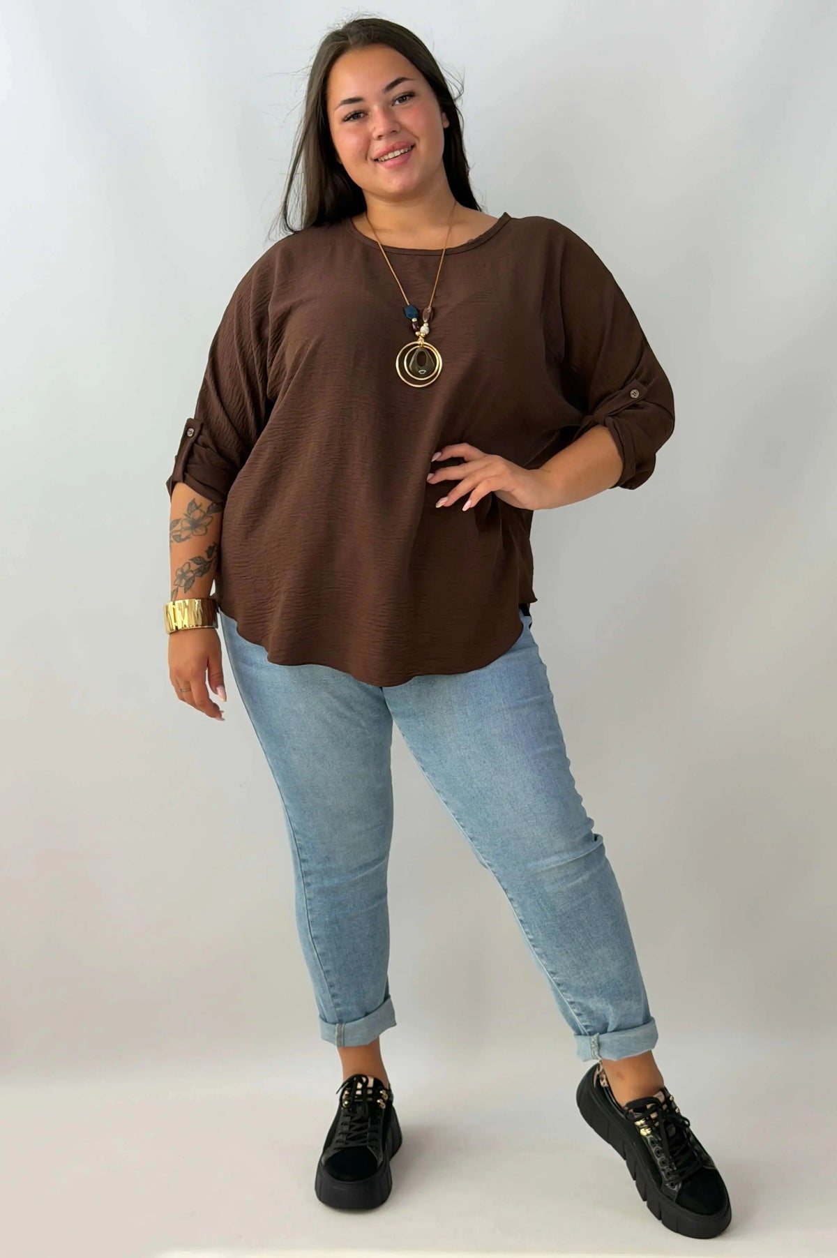 Bluzka Plus Size z ozdobnym naszyjnikiem Stylowa XL