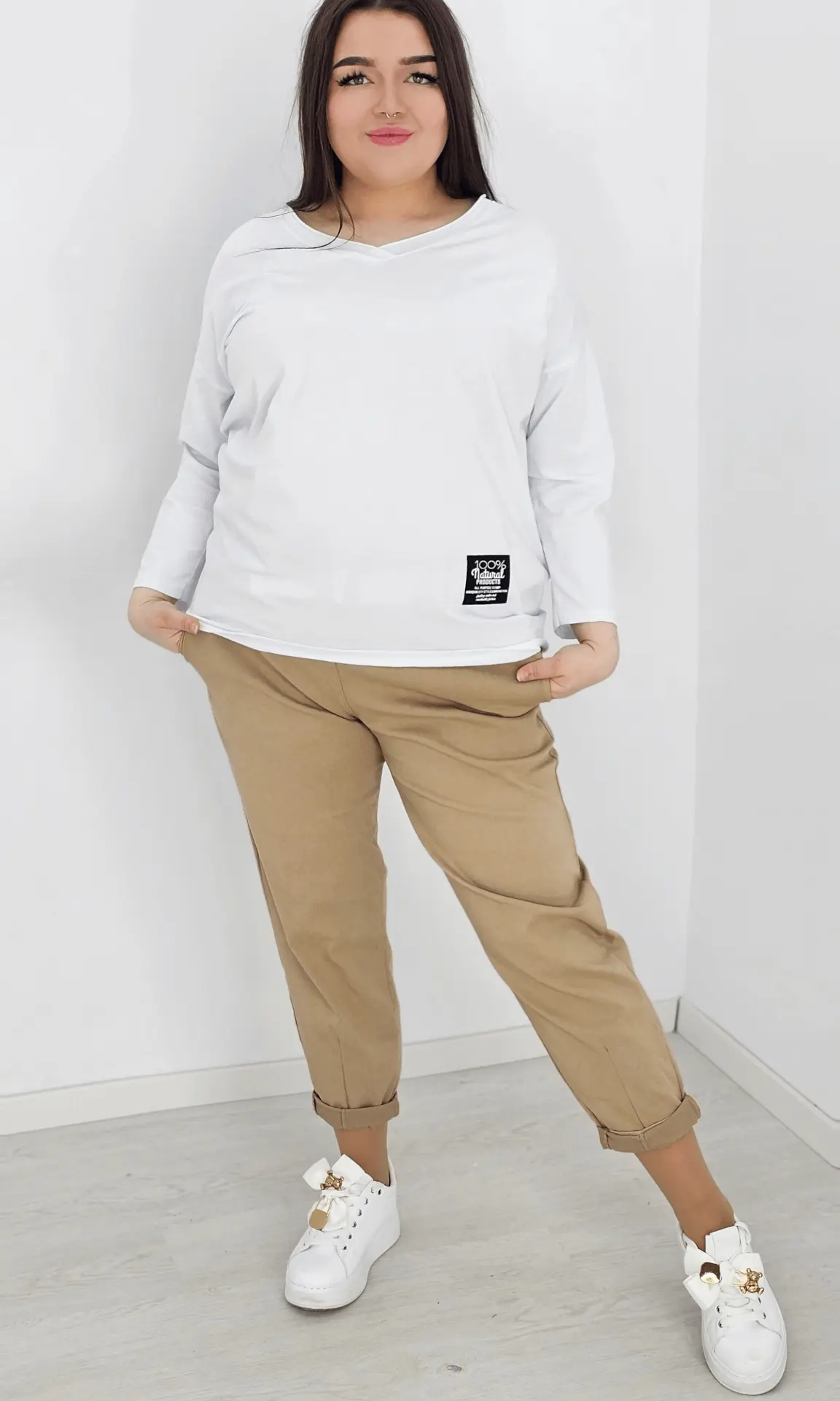 Bluzka bawełniana z dekoltem w serek Stylowa XL