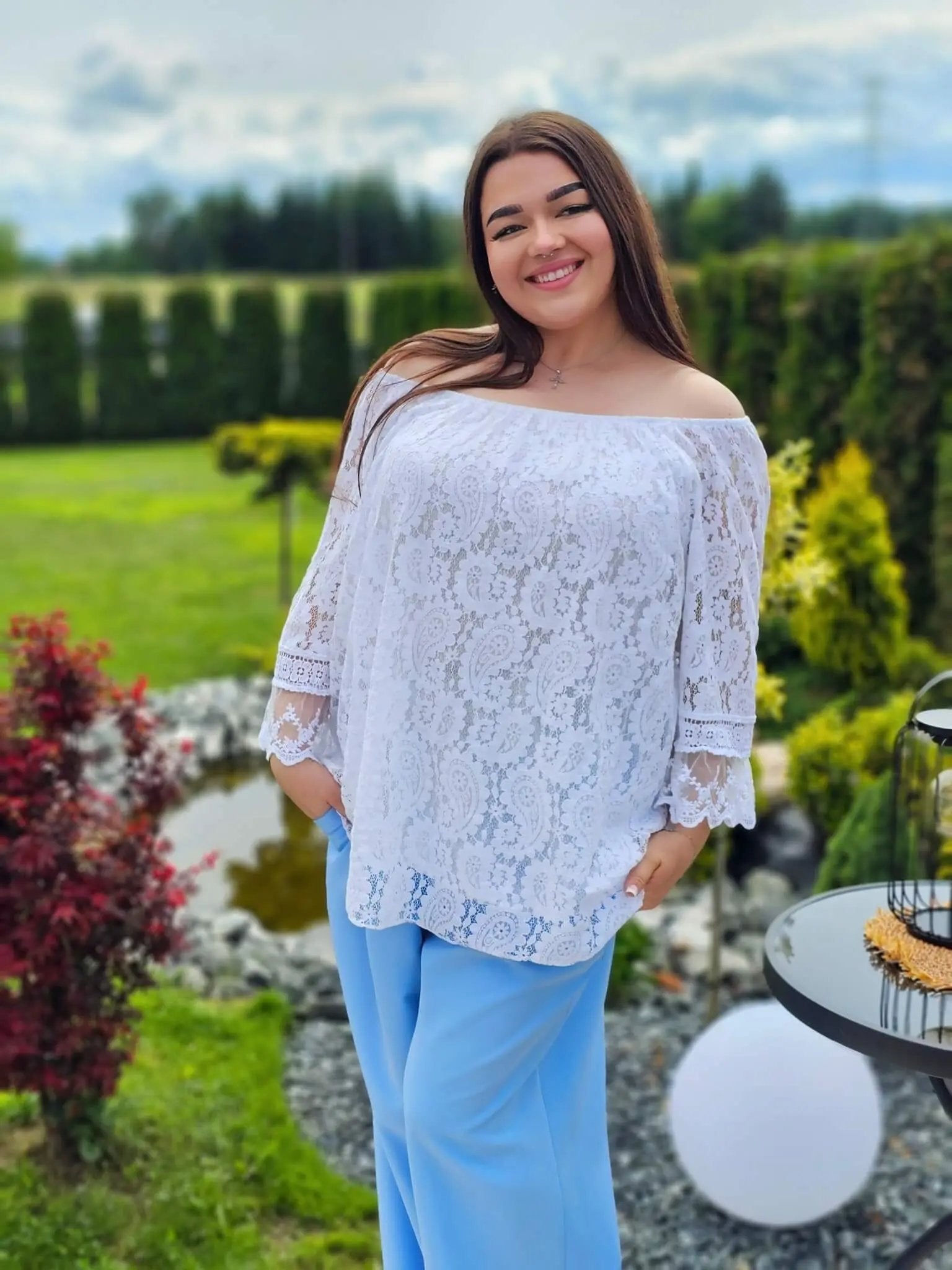 Bluzka hiszpanka koronkowa Stylowa XL