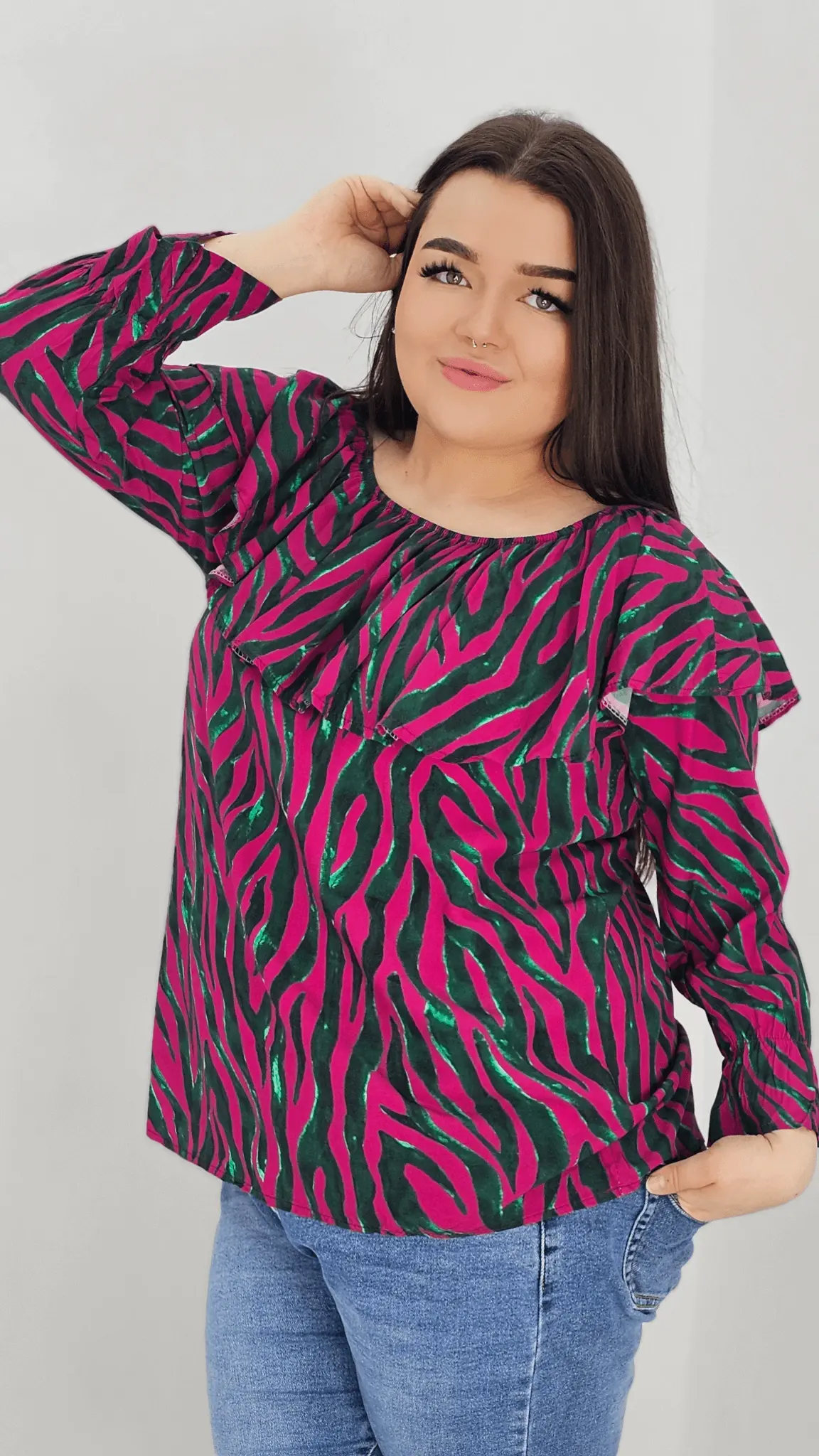 Bluzka hiszpanka z wzorem po całości -fuksja Stylowa XL