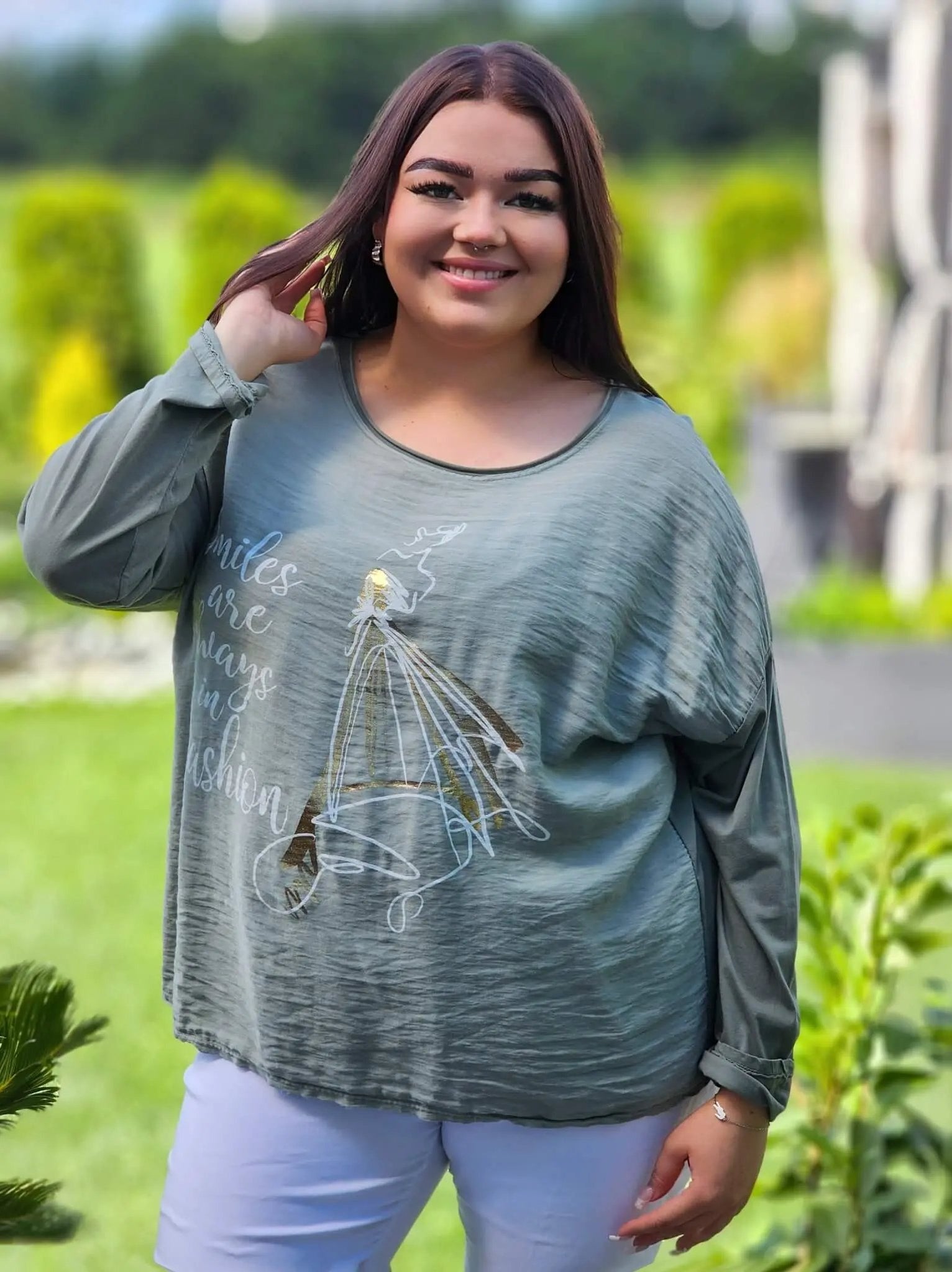 Bluzka khaki z nadrukiem Stylowa XL