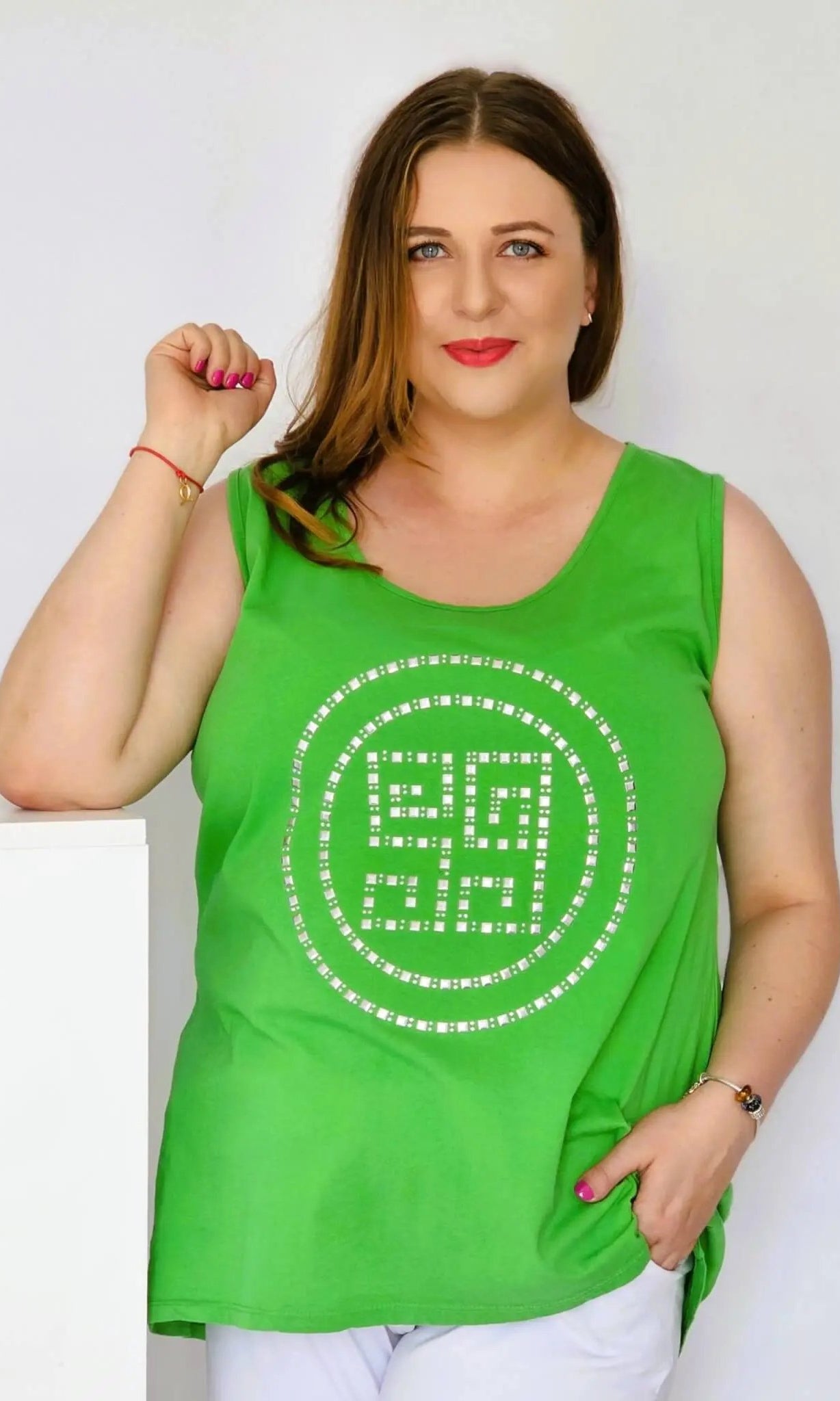 Bluzka na ramiączkach z aplikacja Stylowa XL