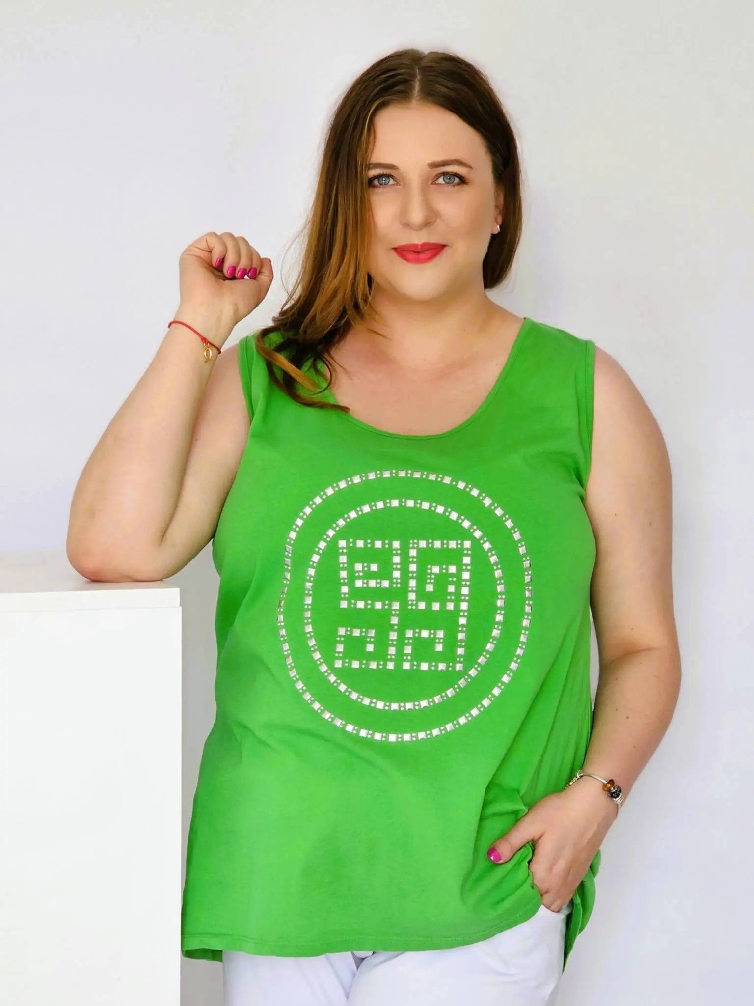 Bluzka na ramiączkach z aplikacja Stylowa XL