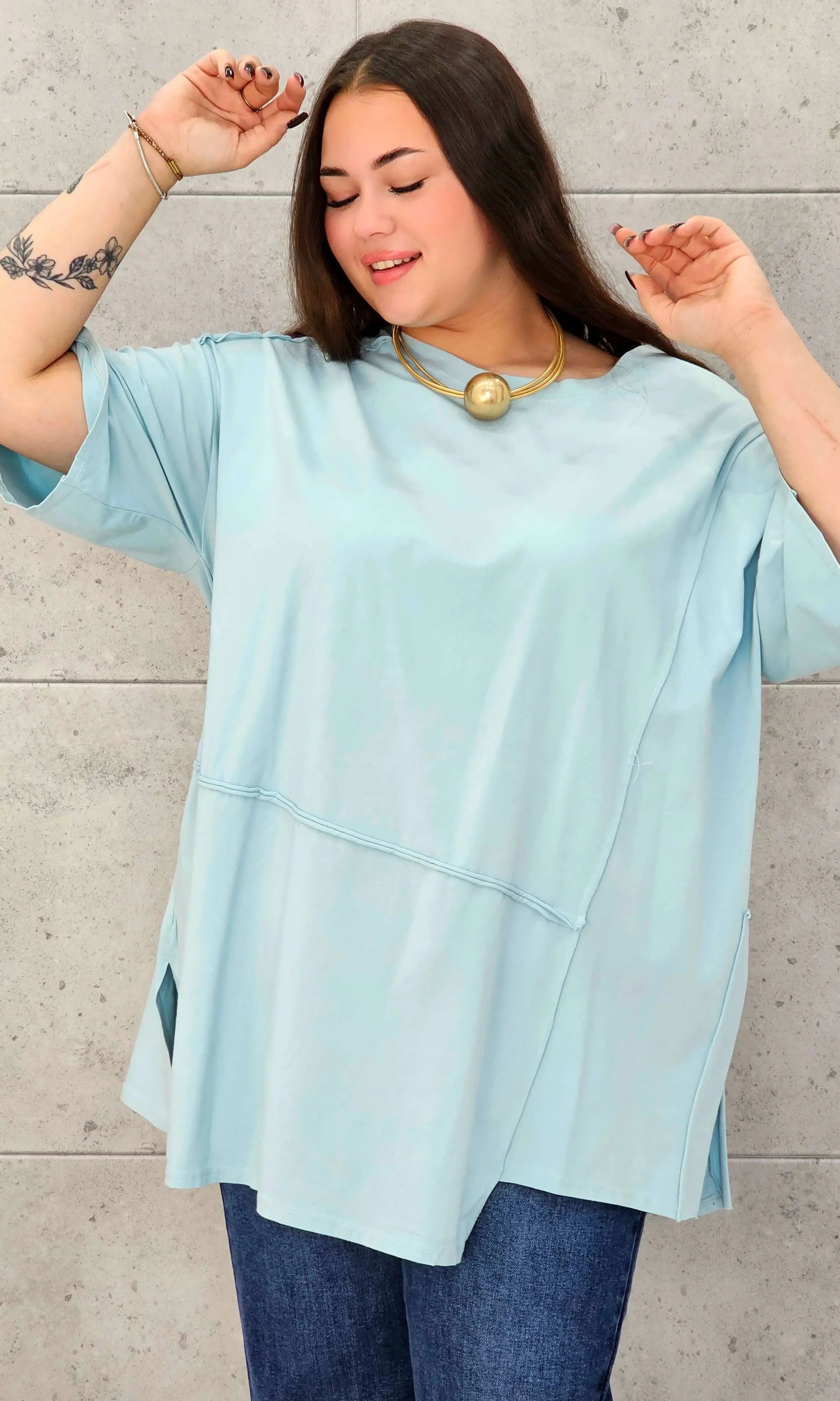 Bluzka oversize plus size StylowaXL – lekkość, wygoda i modny look - Stylowa XL