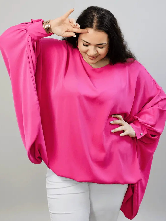 Bluzka oversize plus size – efektowna bluzka XXL o luźnym kroju Stylowa XL
