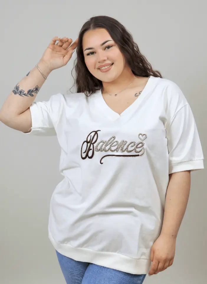 Bluzka plus size Balance z dekoltem V i ozdobnym haftem Stylowa XL