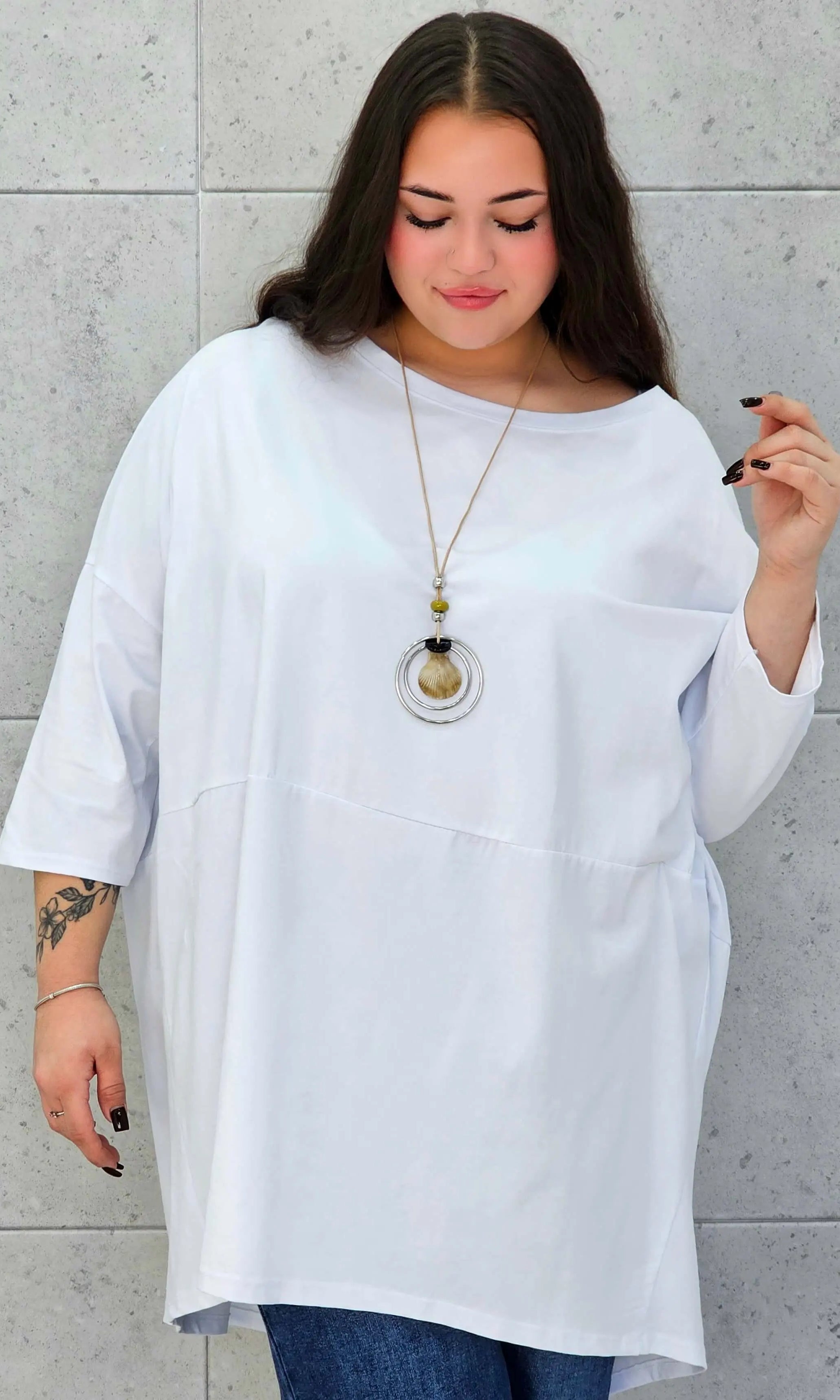 Bluzka plus size StylowaXL – lekka, oversize’owa i pełna koloru - Stylowa XL