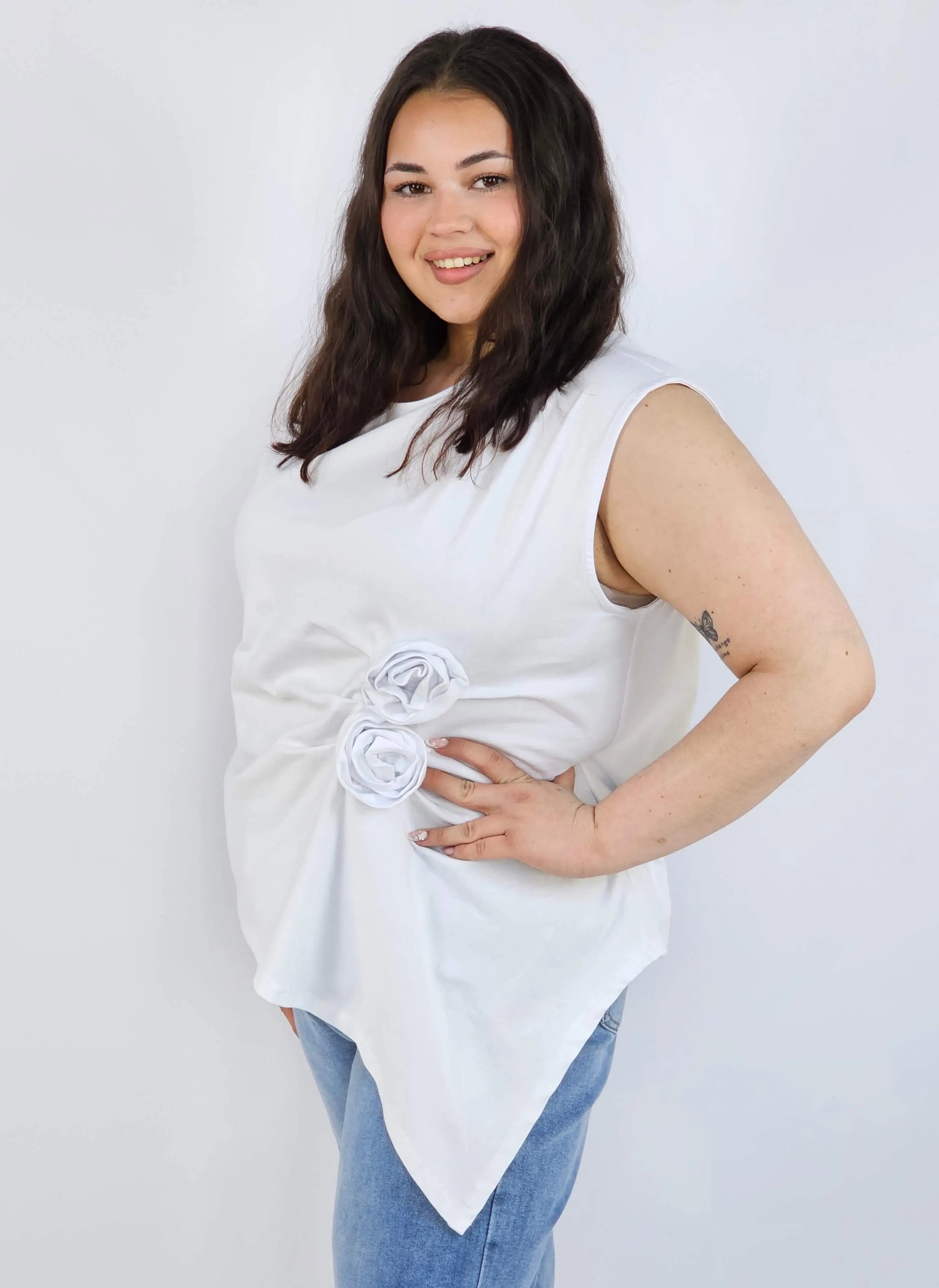 Bluzka plus size XXL elegancka – idealna pod marynarkę i na wyjątkowe okazje Stylowa XL
