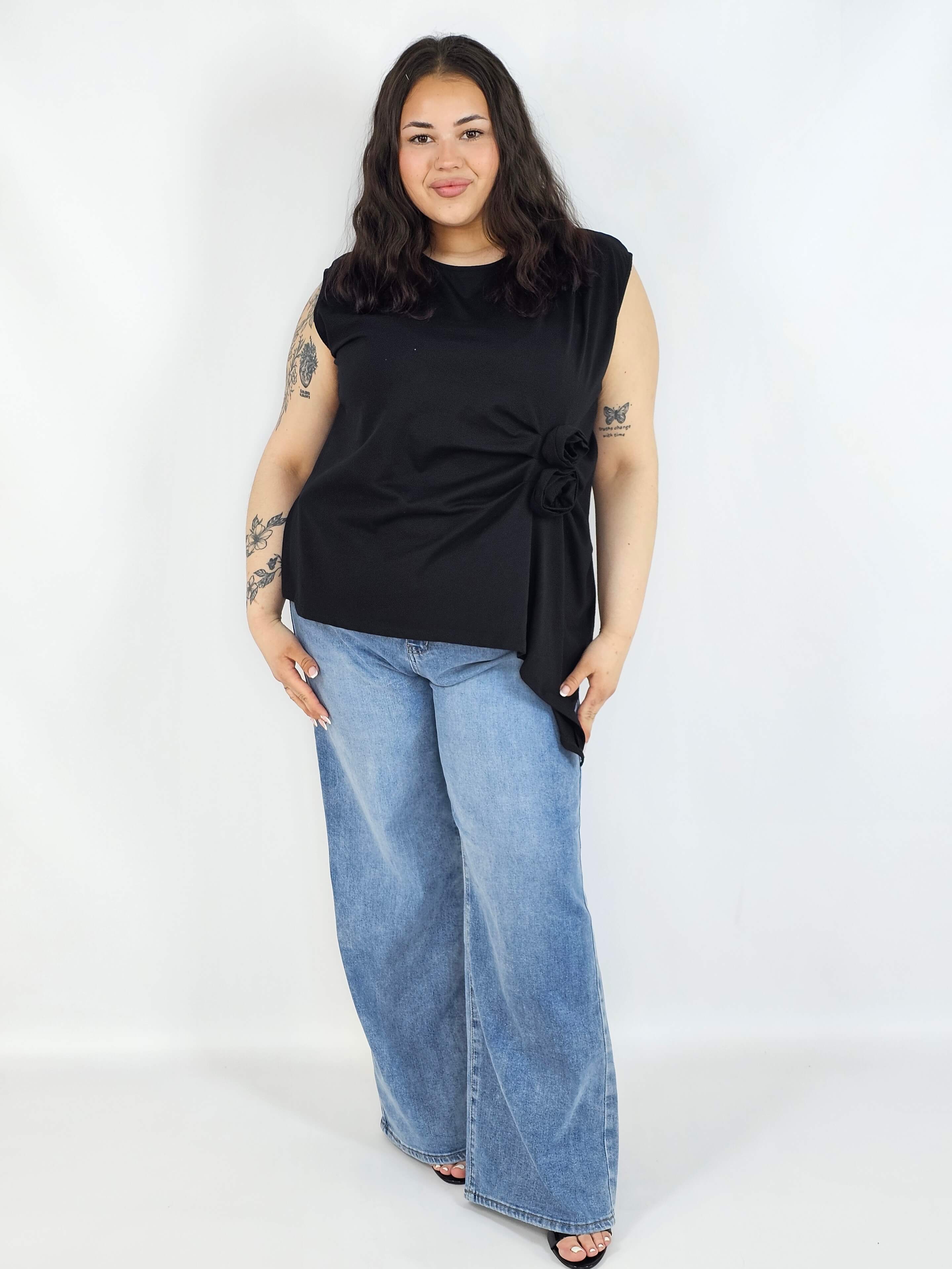 Bluzka plus size XXL elegancka – idealna pod marynarkę i na wyjątkowe okazje Stylowa XL