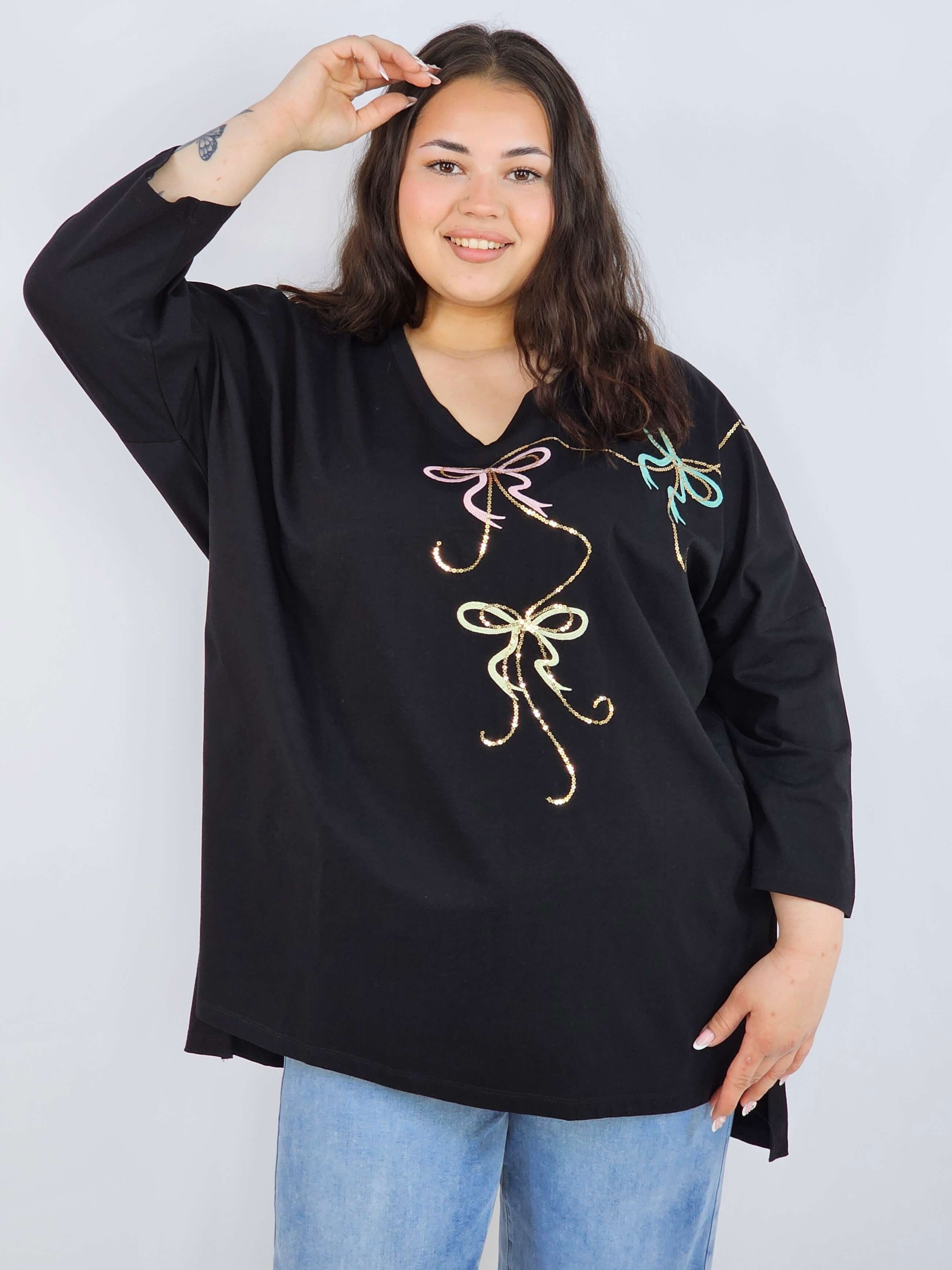 Bluzka plus size XXL z efektownym zdobieniem – lekkość i styl na każdą okazję Stylowa XL
