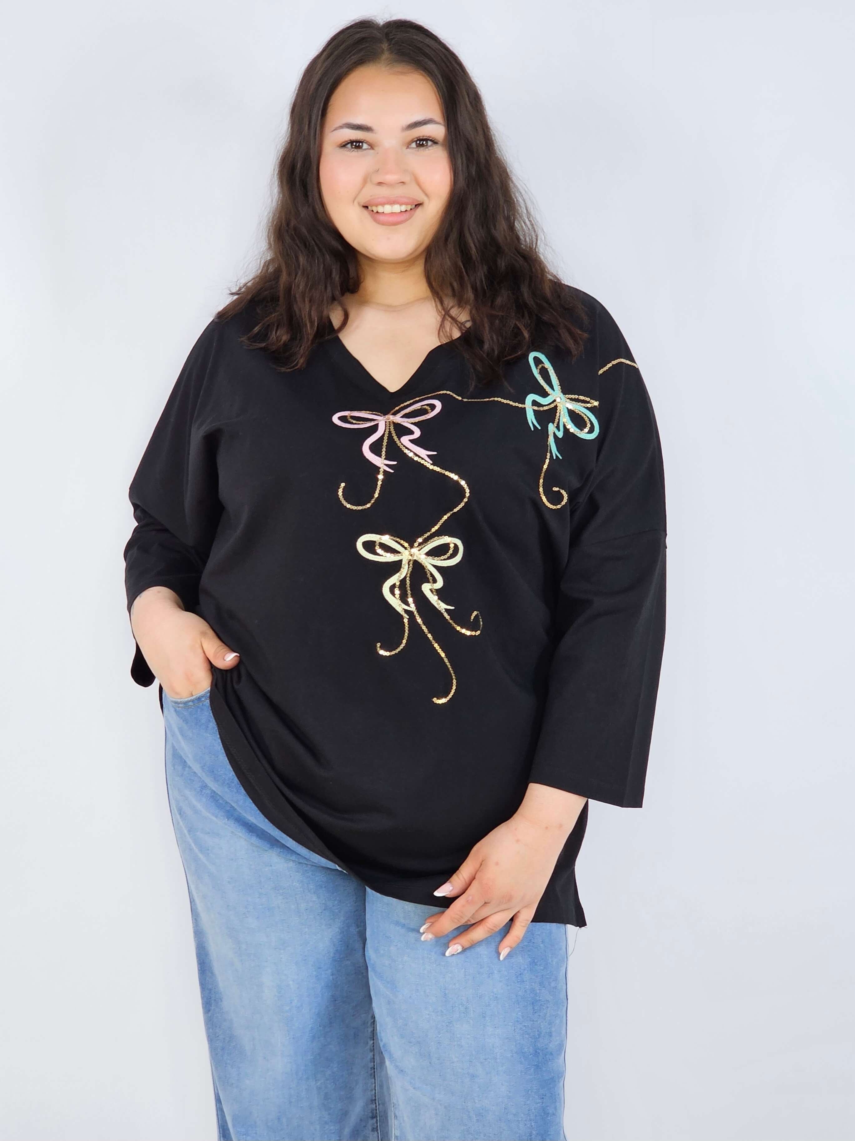 Bluzka plus size XXL z efektownym zdobieniem – lekkość i styl na każdą okazję Stylowa XL