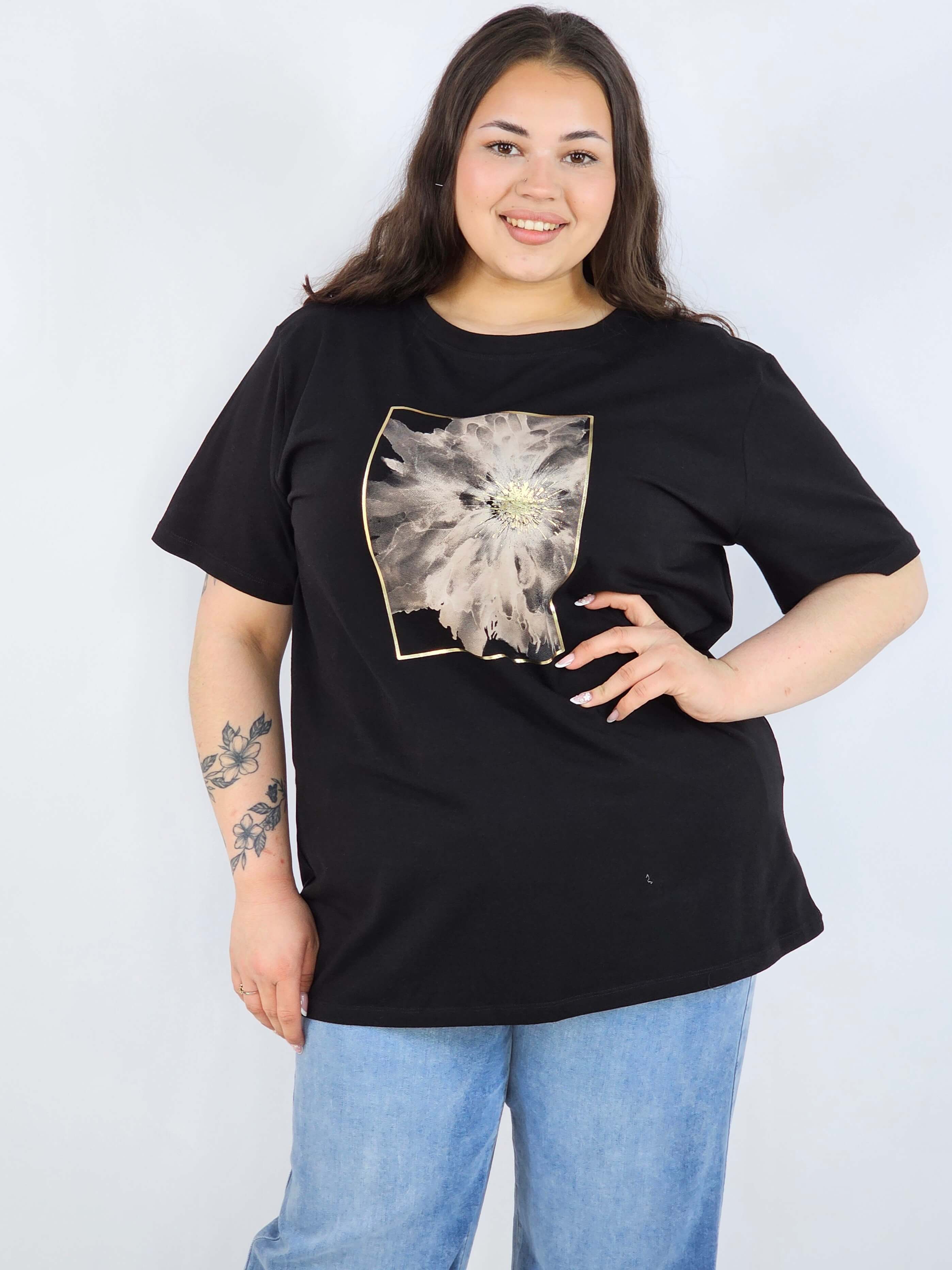 Bluzka plus size XXL z eleganckim nadrukiem – klasyka i styl Stylowa XL
