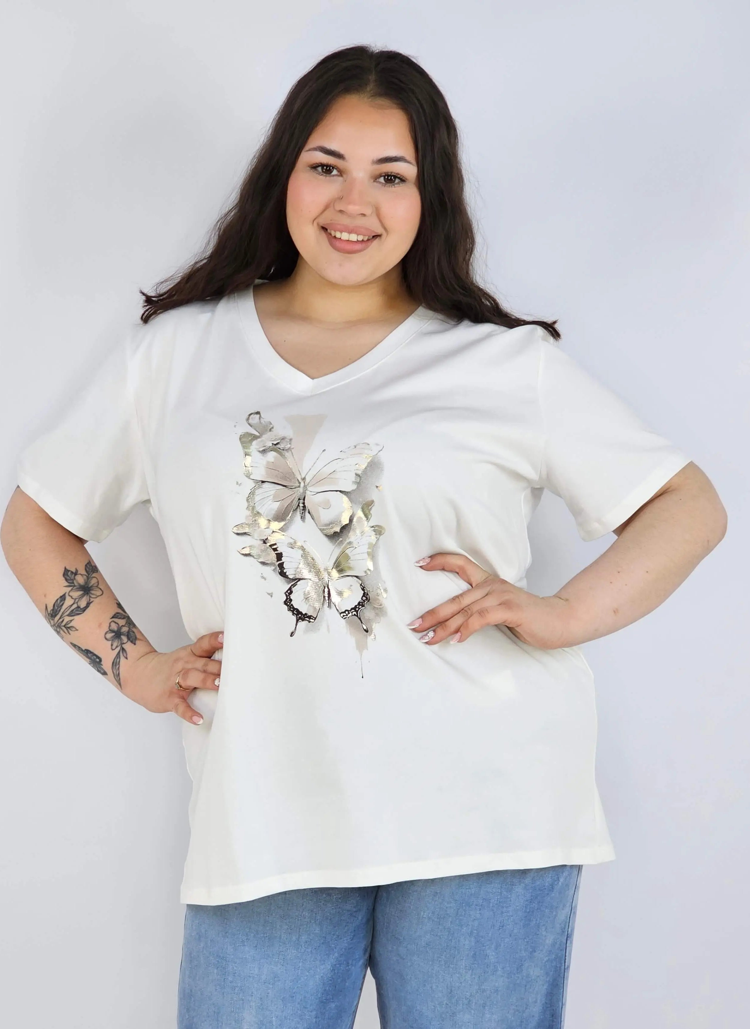 Bluzka plus size XXL z motywem motyli – kobieca i stylowa na co dzień Stylowa XL