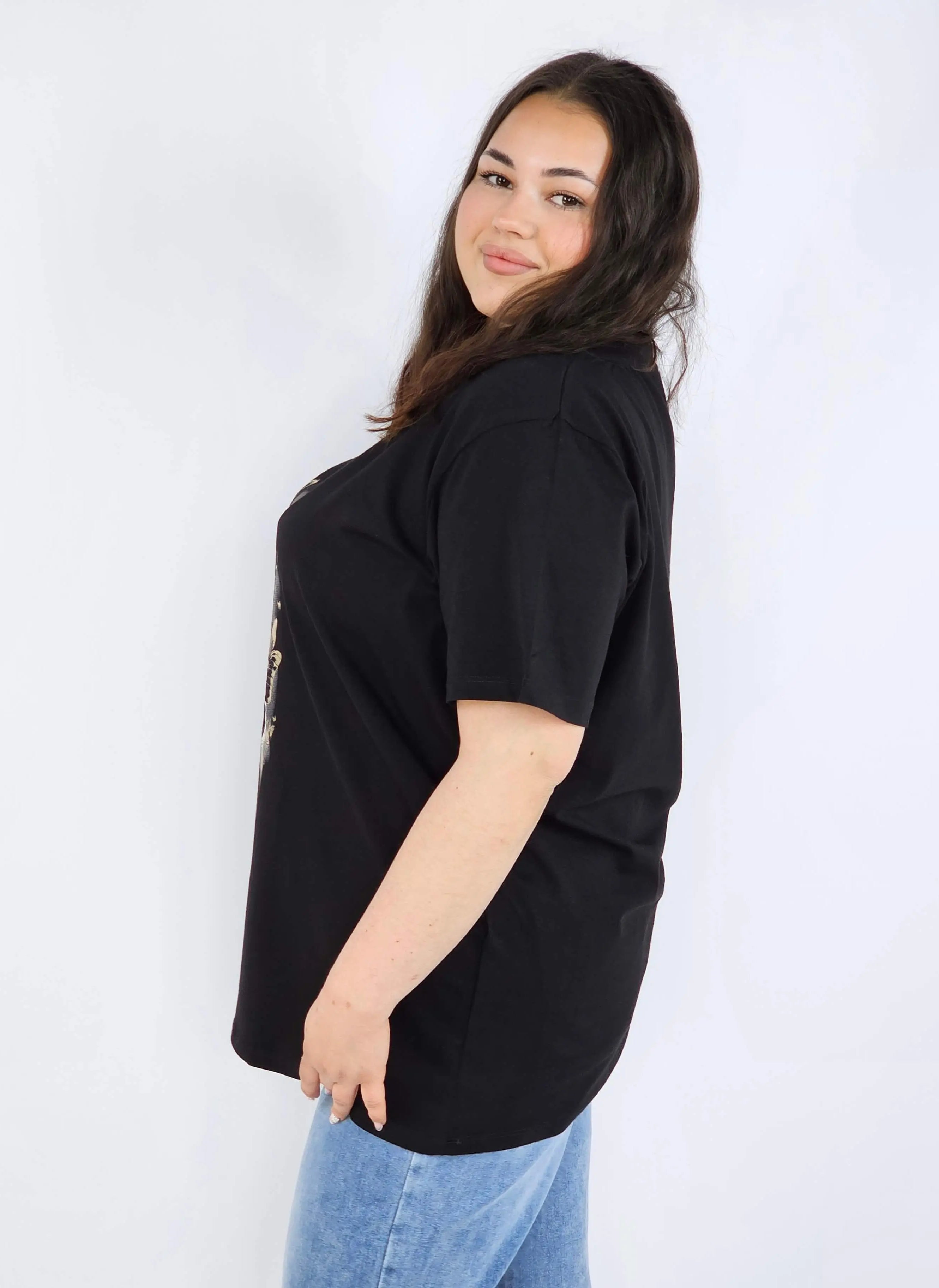 Bluzka plus size XXL z motywem motyli – kobieca i stylowa na co dzień Stylowa XL