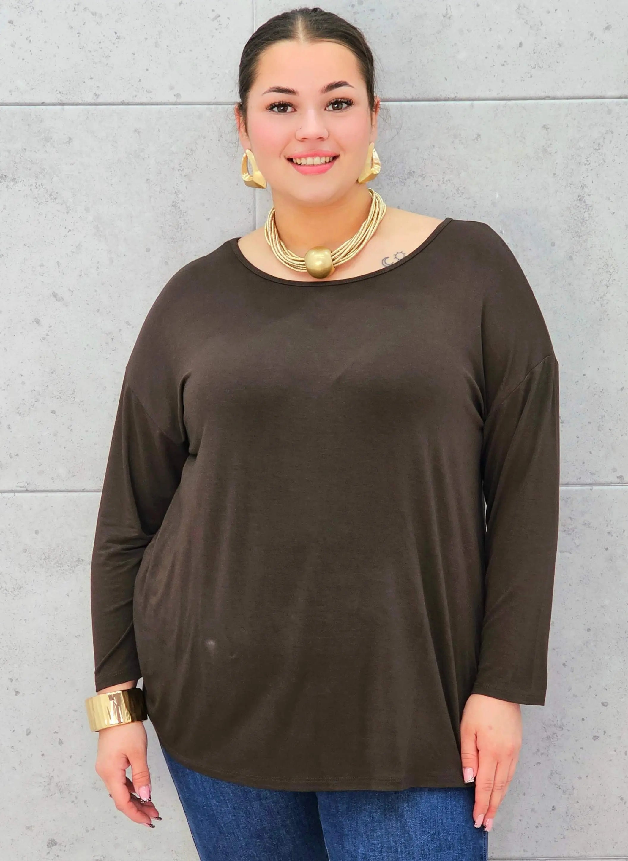 Bluzka plus size – elegancka i wygodna odzież XXL Stylowa XL