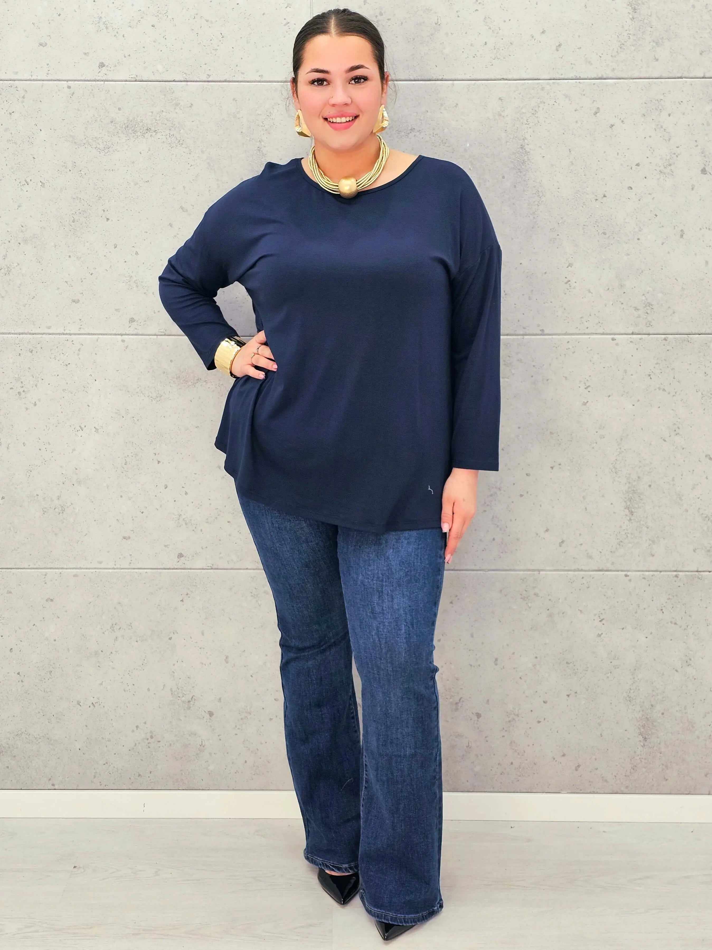 Bluzka plus size – elegancka i wygodna odzież XXL Stylowa XL