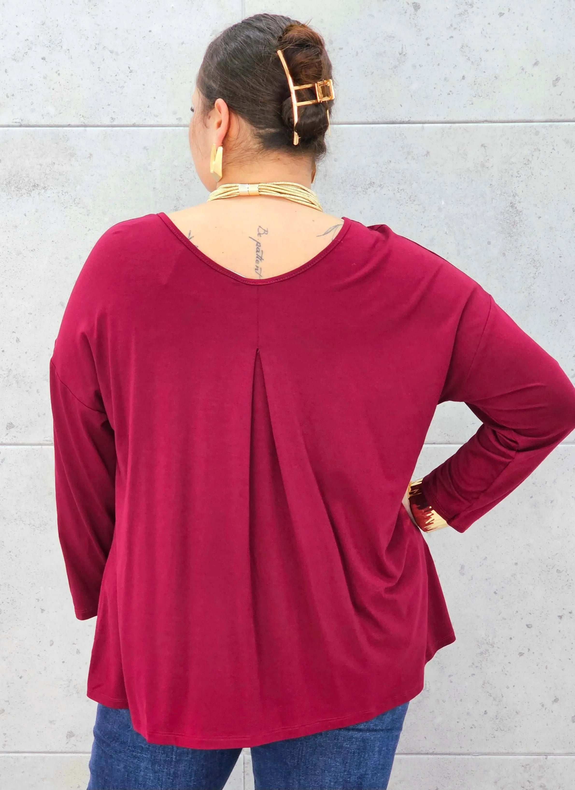 Bluzka plus size – elegancka i wygodna odzież XXL Stylowa XL
