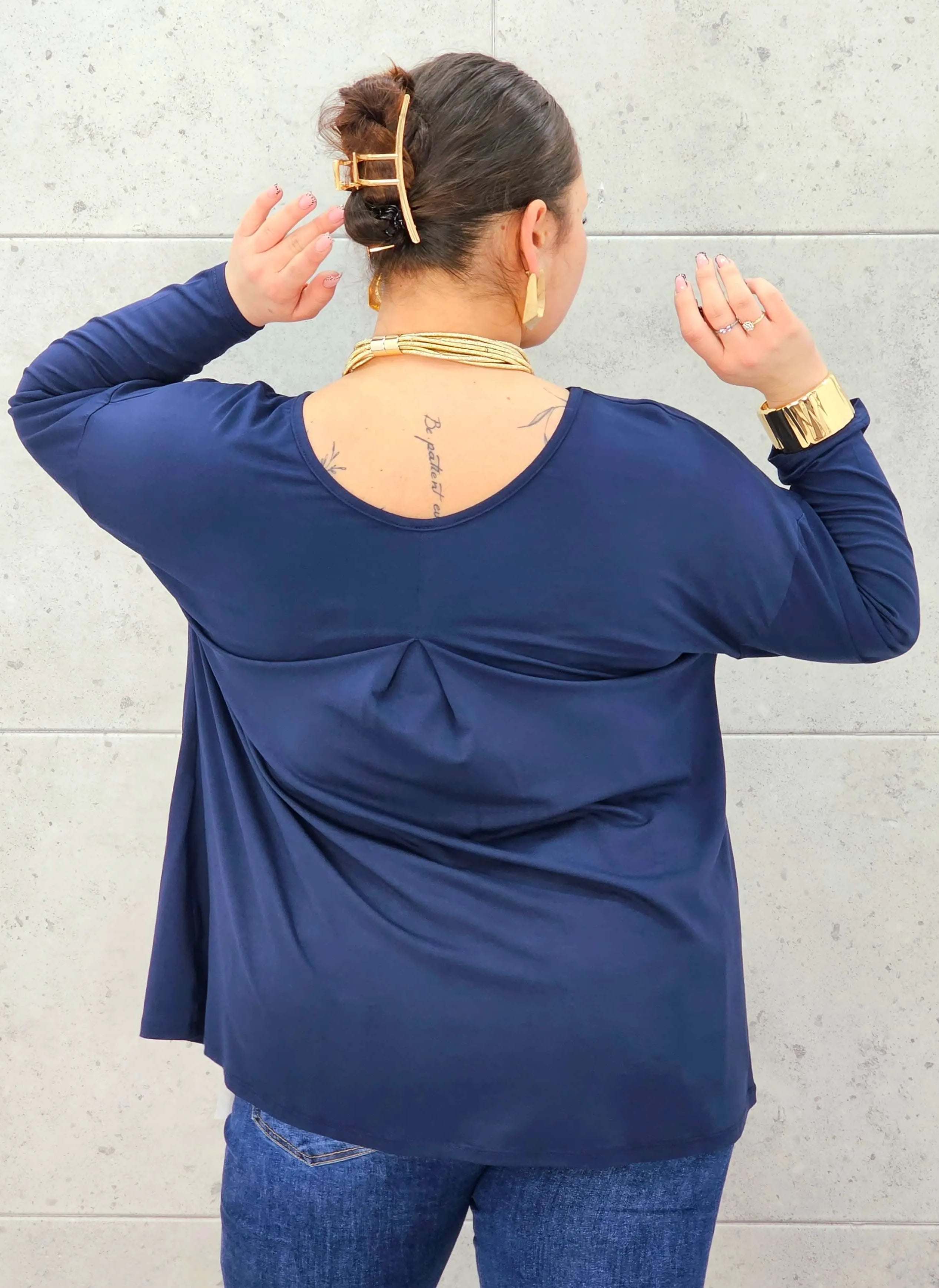 Bluzka plus size – elegancka i wygodna odzież XXL Stylowa XL