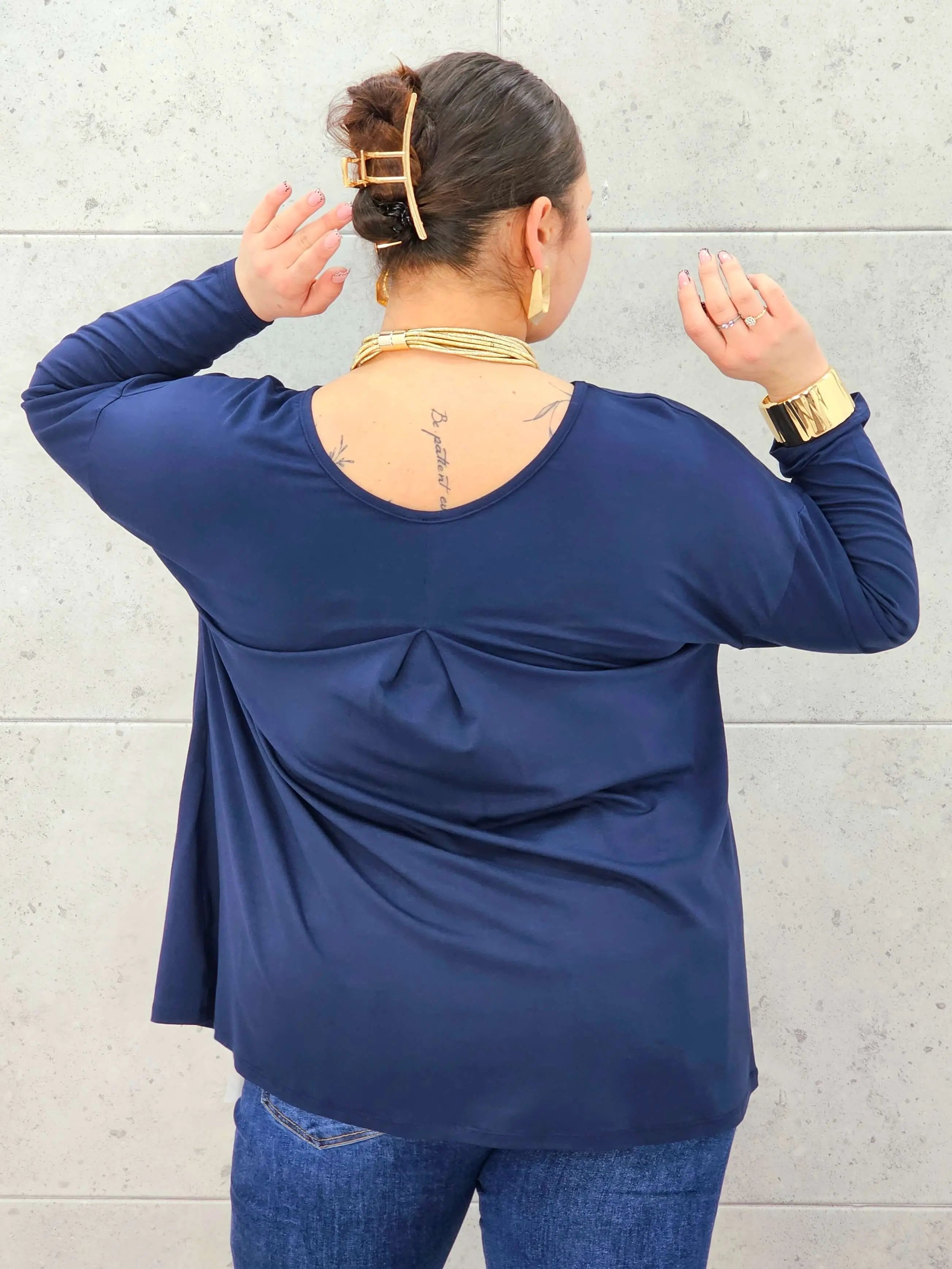 Bluzka plus size – elegancka i wygodna odzież XXL Stylowa XL