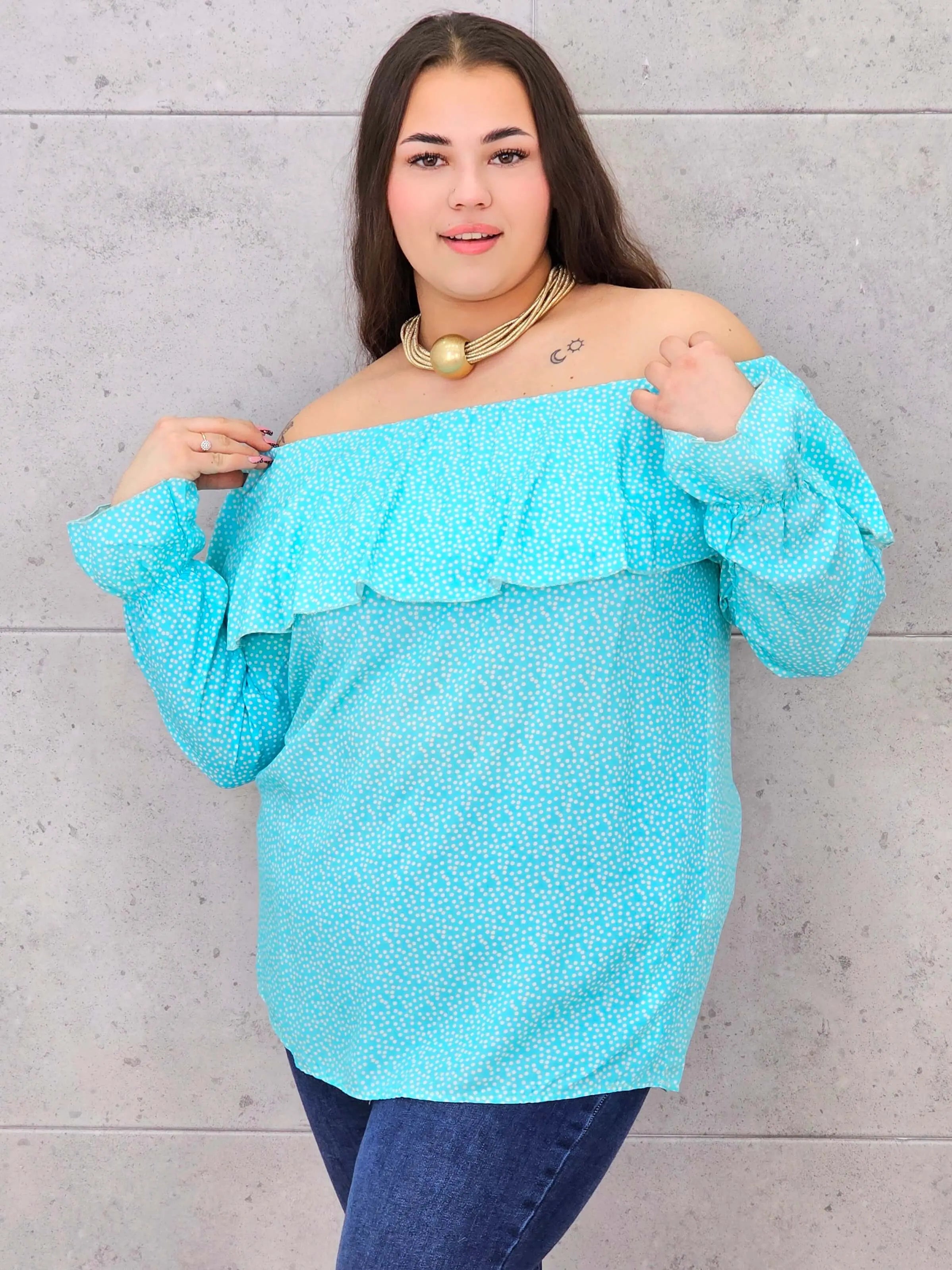 Bluzka plus size – hiszpanka o zwiewnym i kobiecym fasonie XXL Stylowa XL