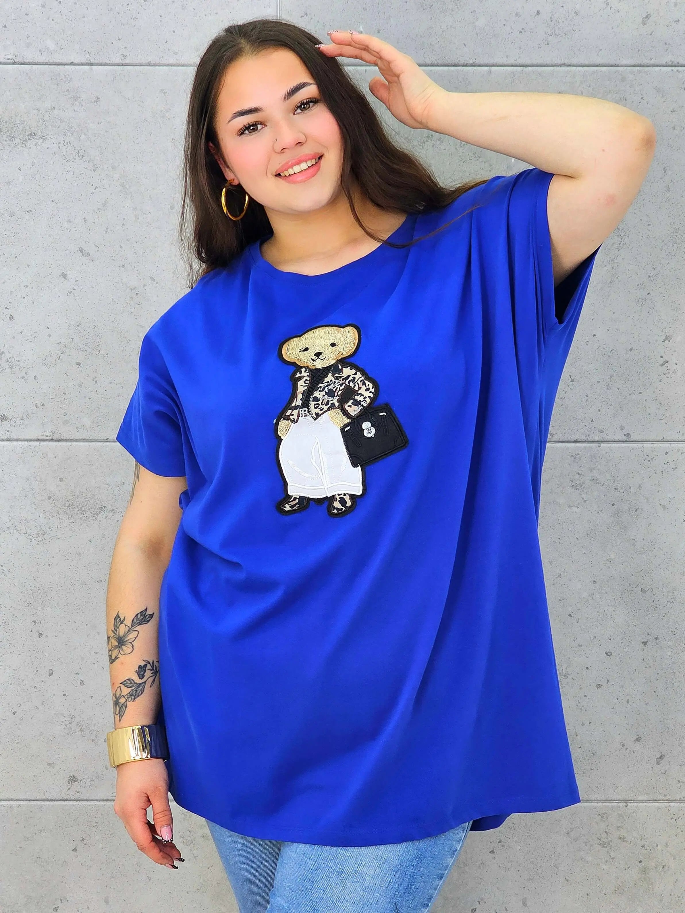 Bluzka plus size – stylowy model z ozdobnym misiem Stylowa XL