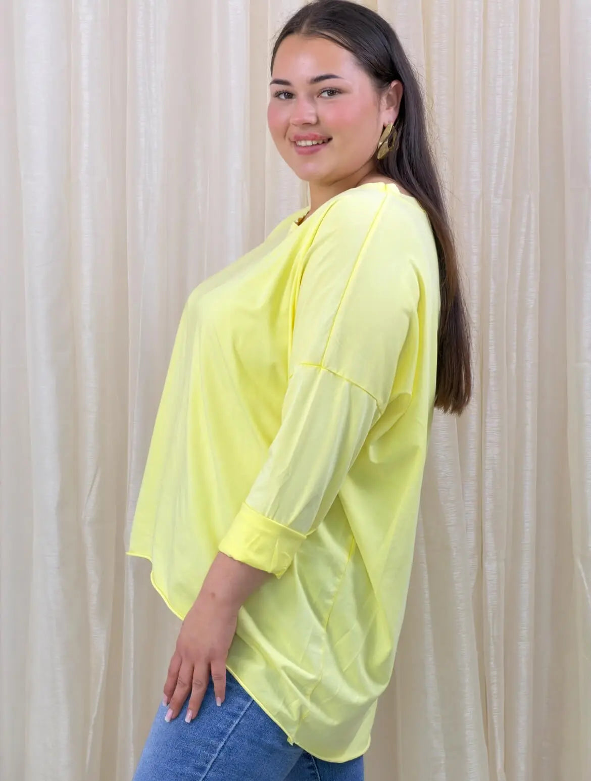 Bluzka plus size asymetryczna basic – wygodna bluzka XXL do codziennych stylizacji Stylowa XL