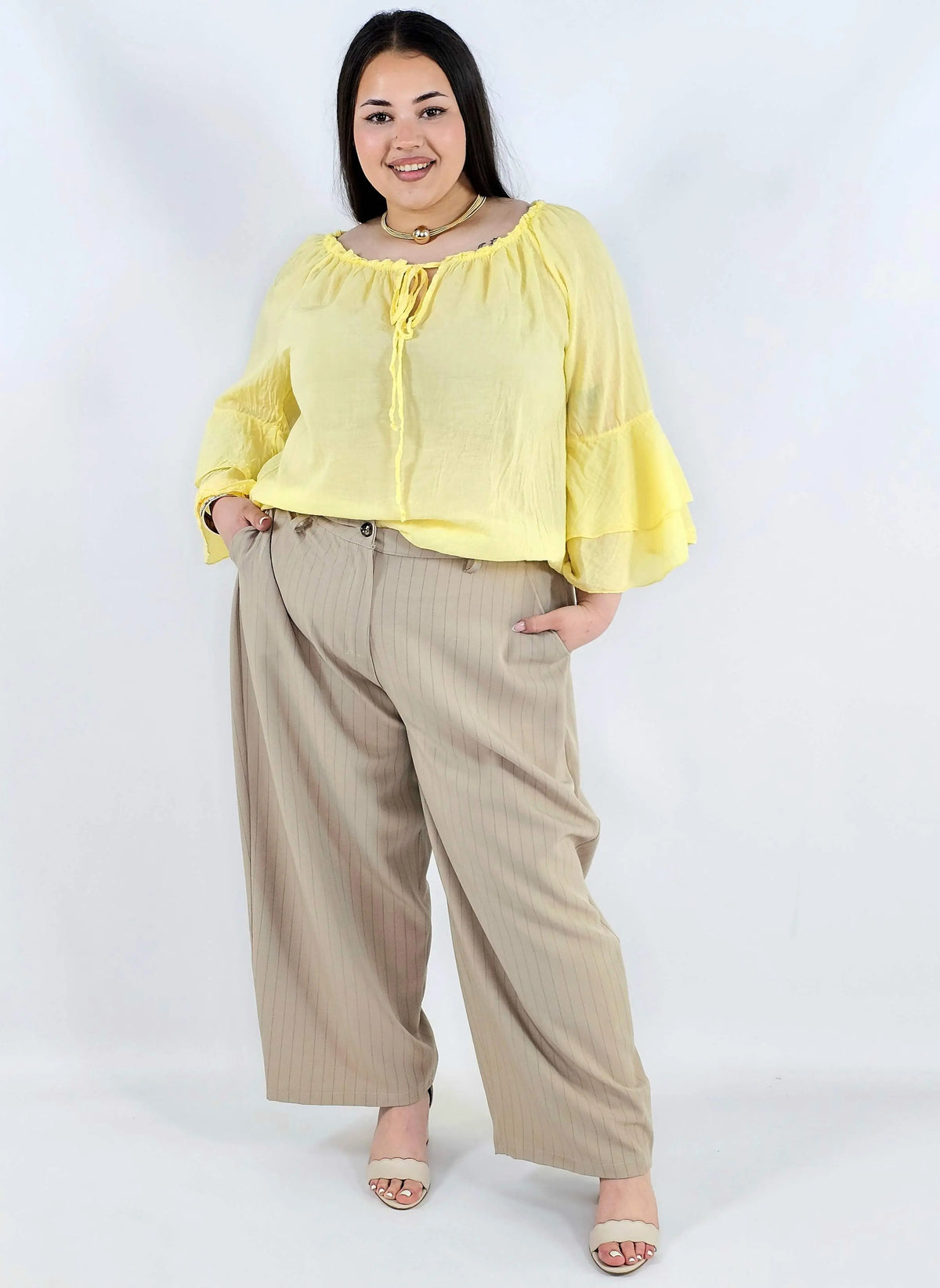 Bluzka plus size bawełniana hiszpanka lekka i przewiewna na wiosnę Stylowa XL