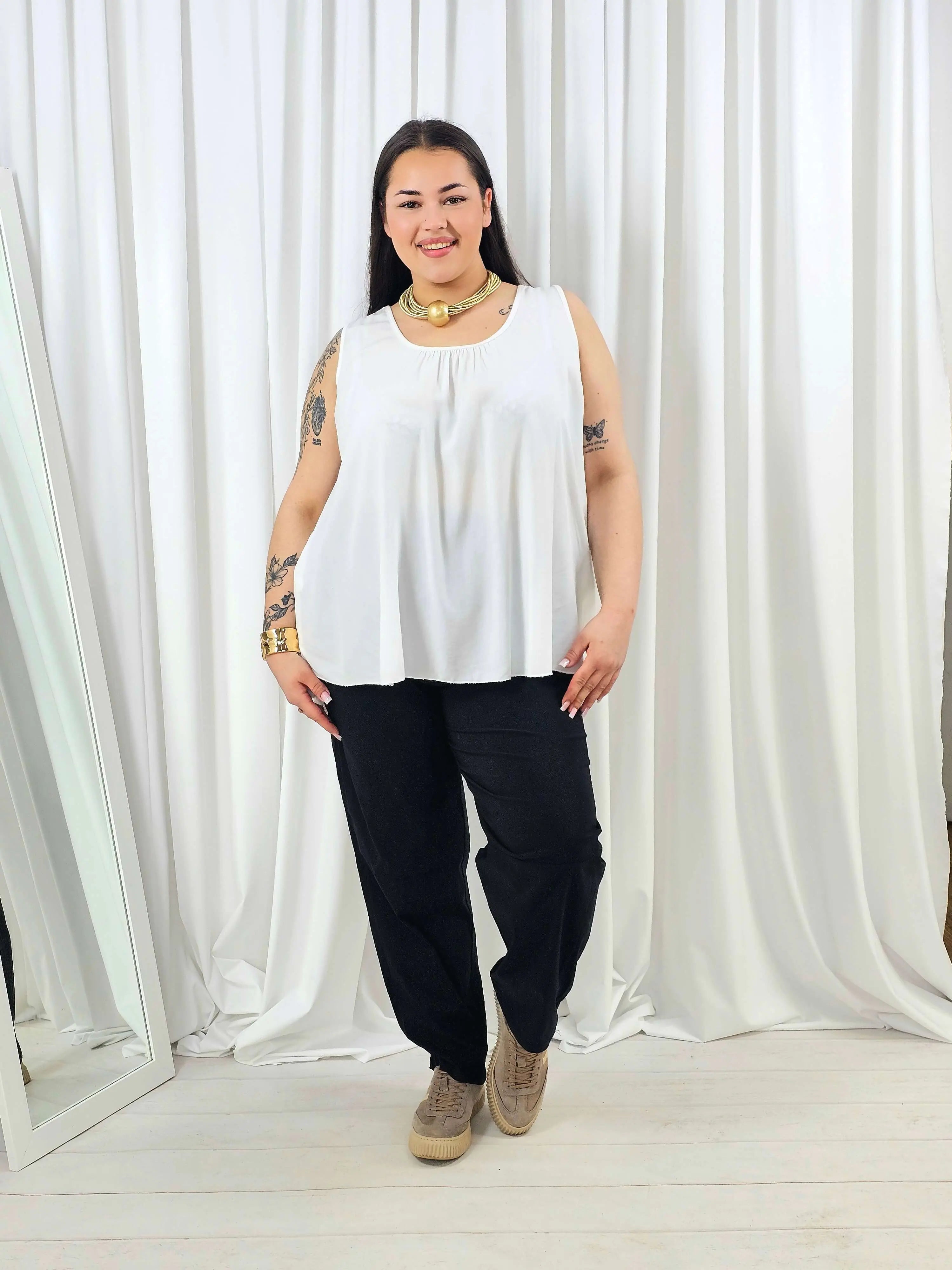 Bluzka plus size bez rękawów z koronką na plecach – lekka tunika XXL Stylowa XL