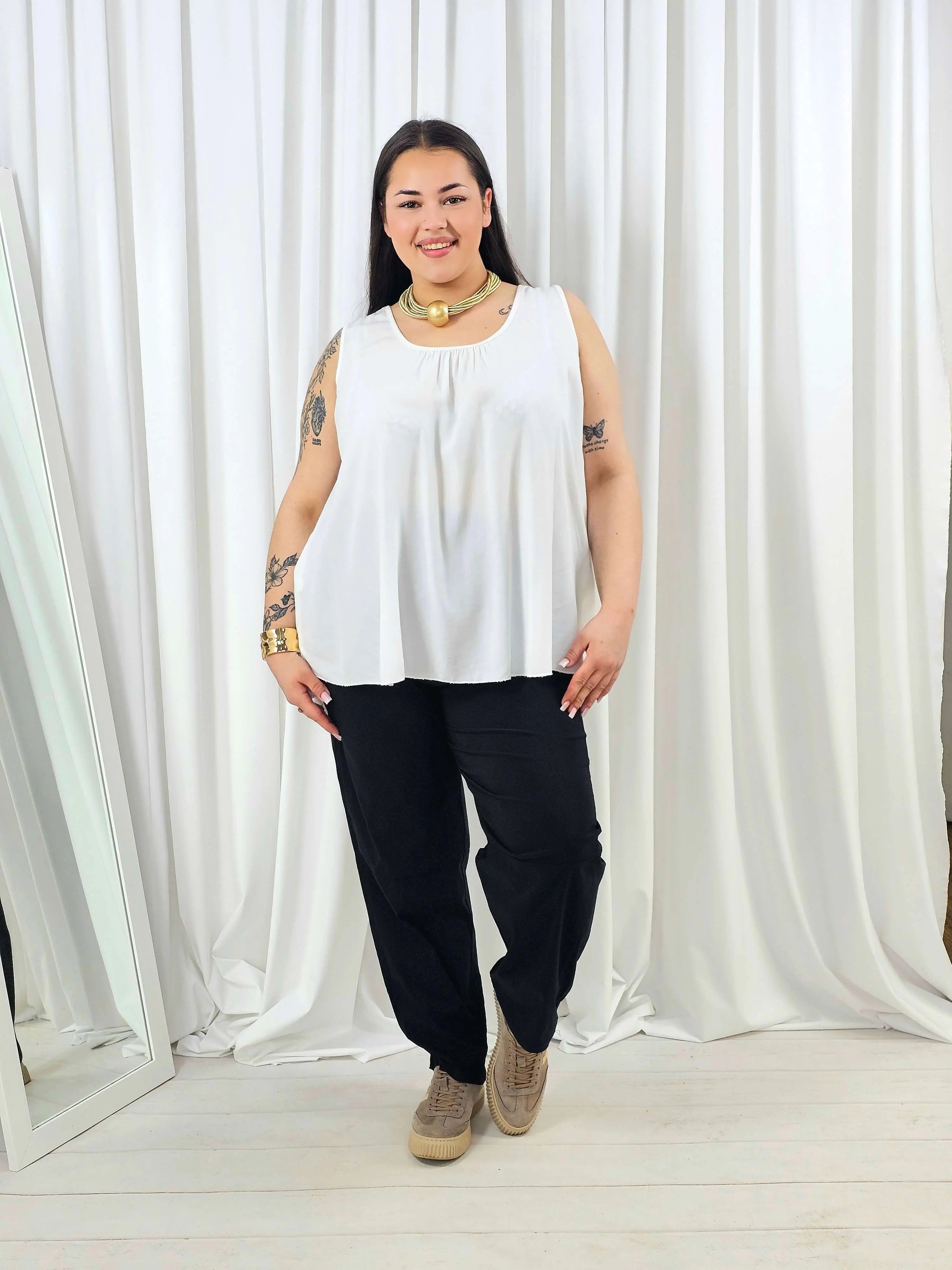 Bluzka plus size bez rękawów z koronką na plecach – lekka tunika XXL Stylowa XL