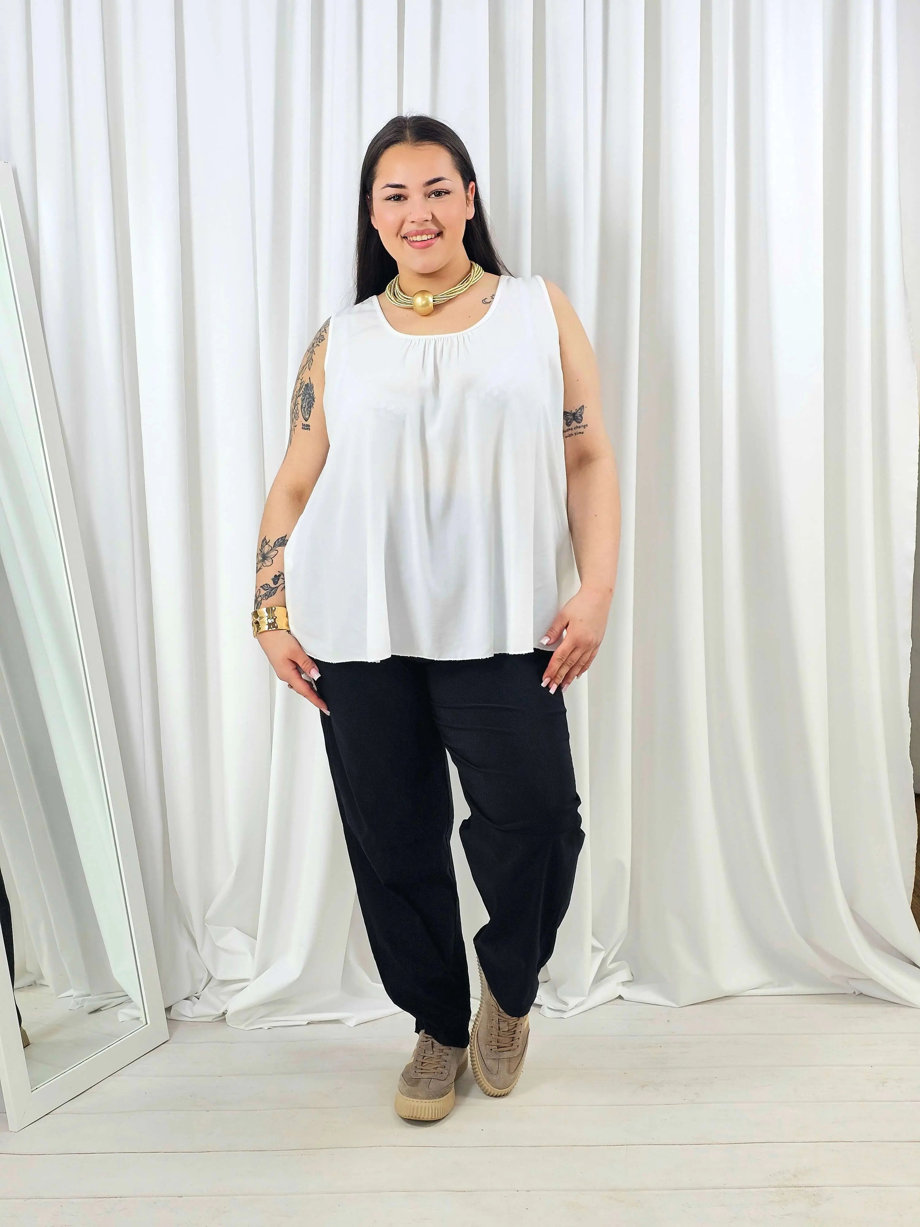 Bluzka plus size bez rękawów z koronką na plecach – lekka tunika XXL Stylowa XL
