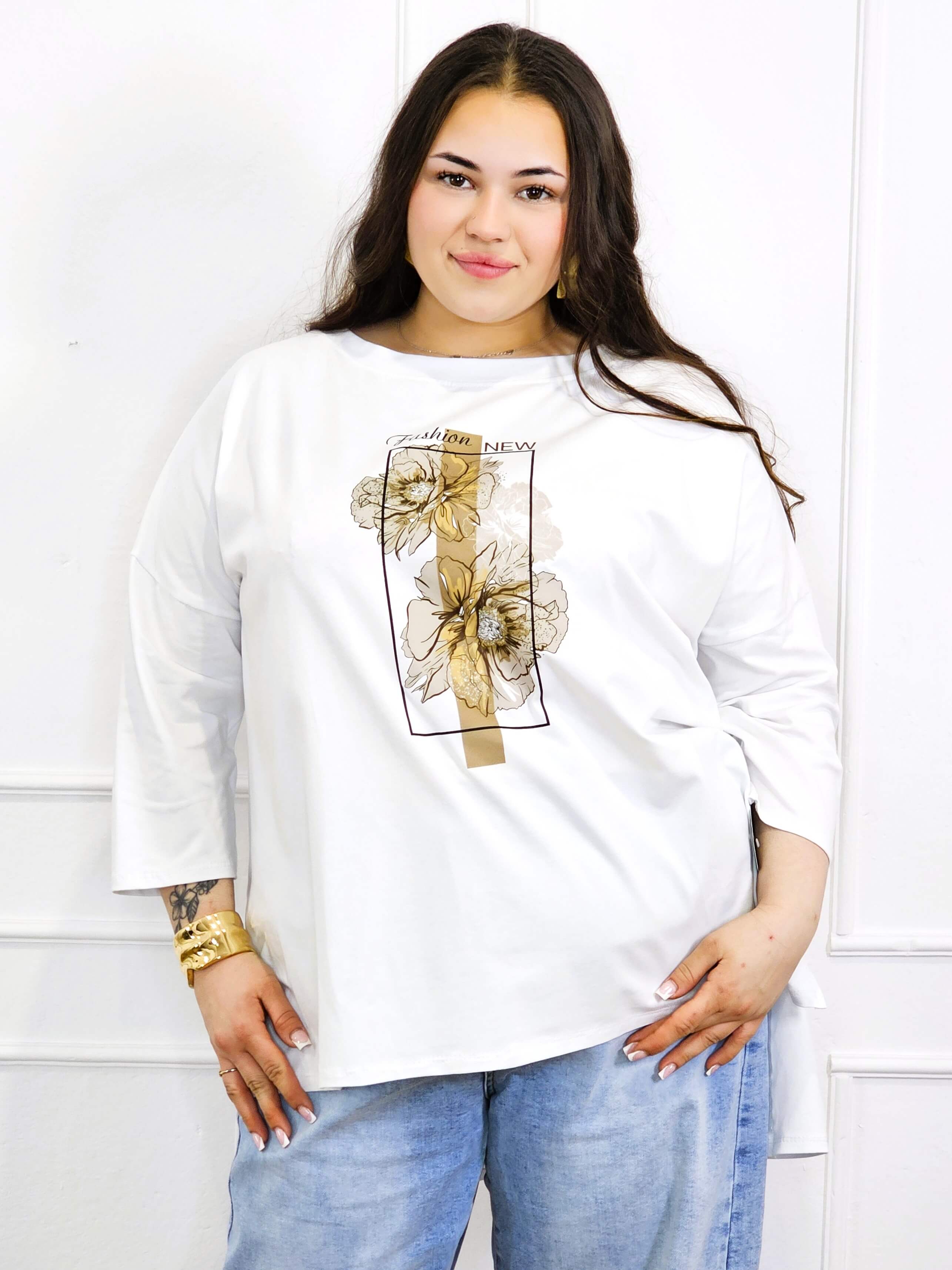 Bluzka plus size biała z kwiatowym nadrukiem i rękawem 3/4 – modny oversize Stylowa XL