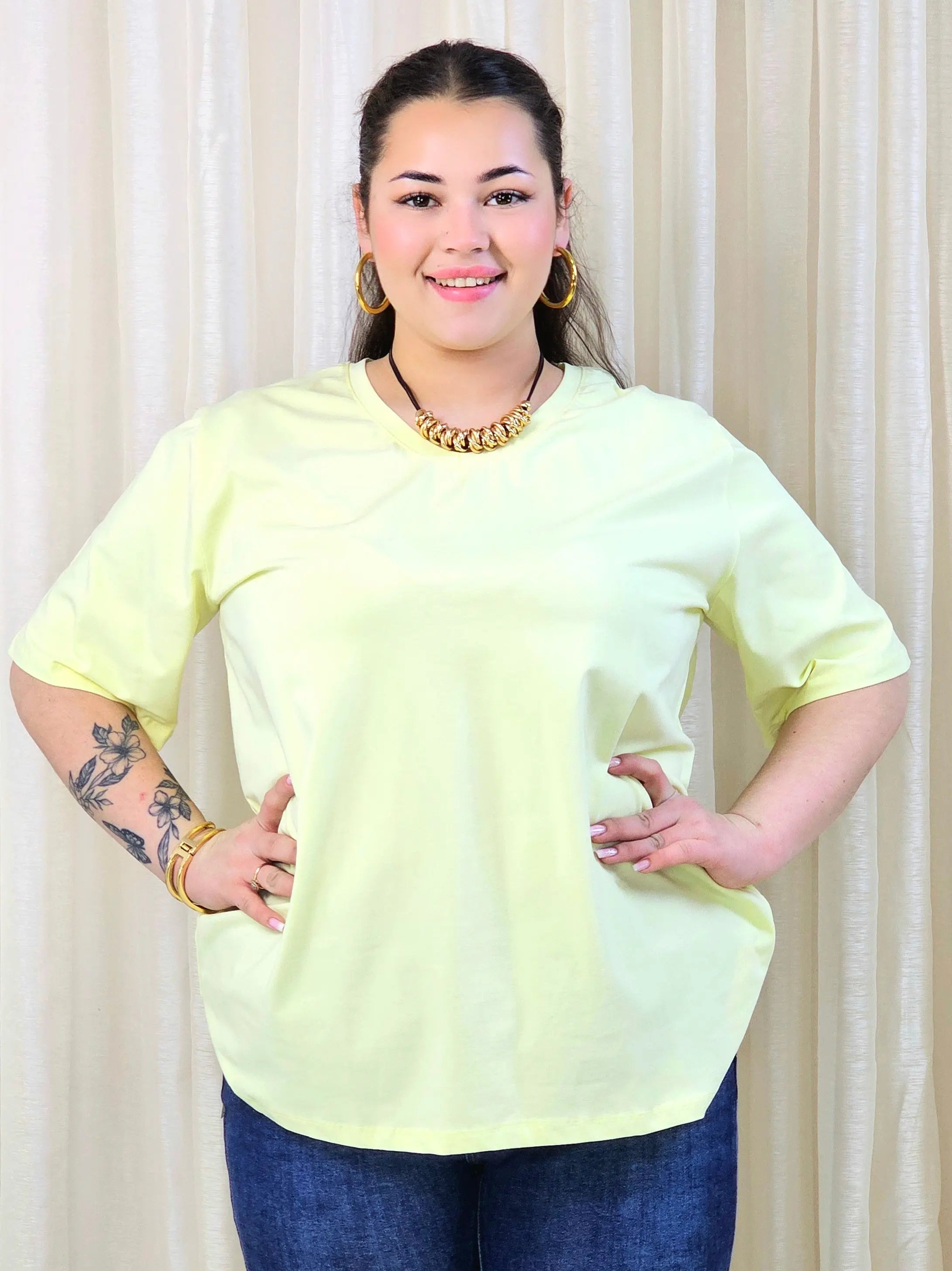 Bluzka plus size gładka z dekoltem V – klasyczna bluzka damska XXL w wielu kolorach Stylowa XL