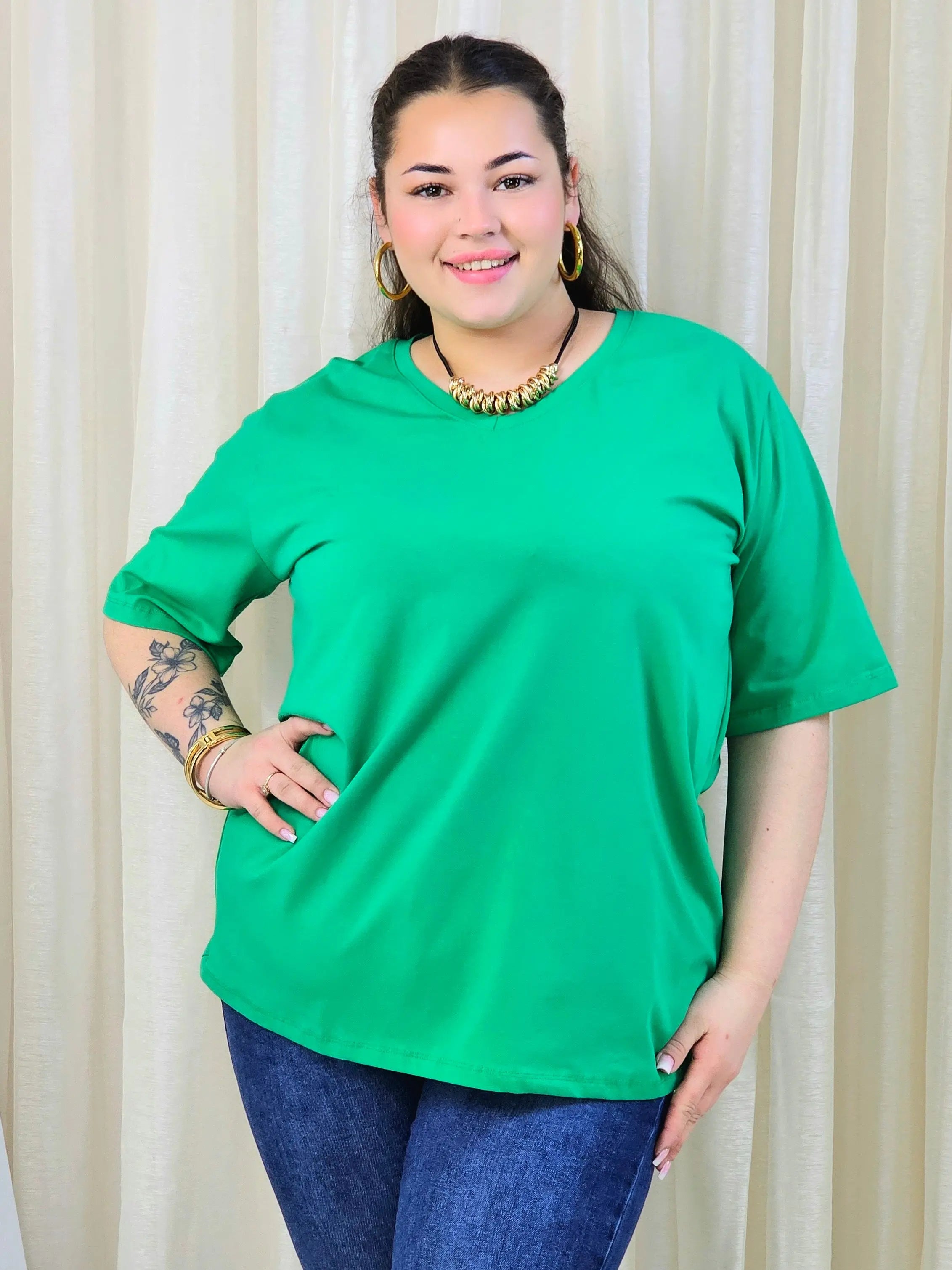 Bluzka plus size gładka z dekoltem V – klasyczna bluzka damska XXL w wielu kolorach Stylowa XL