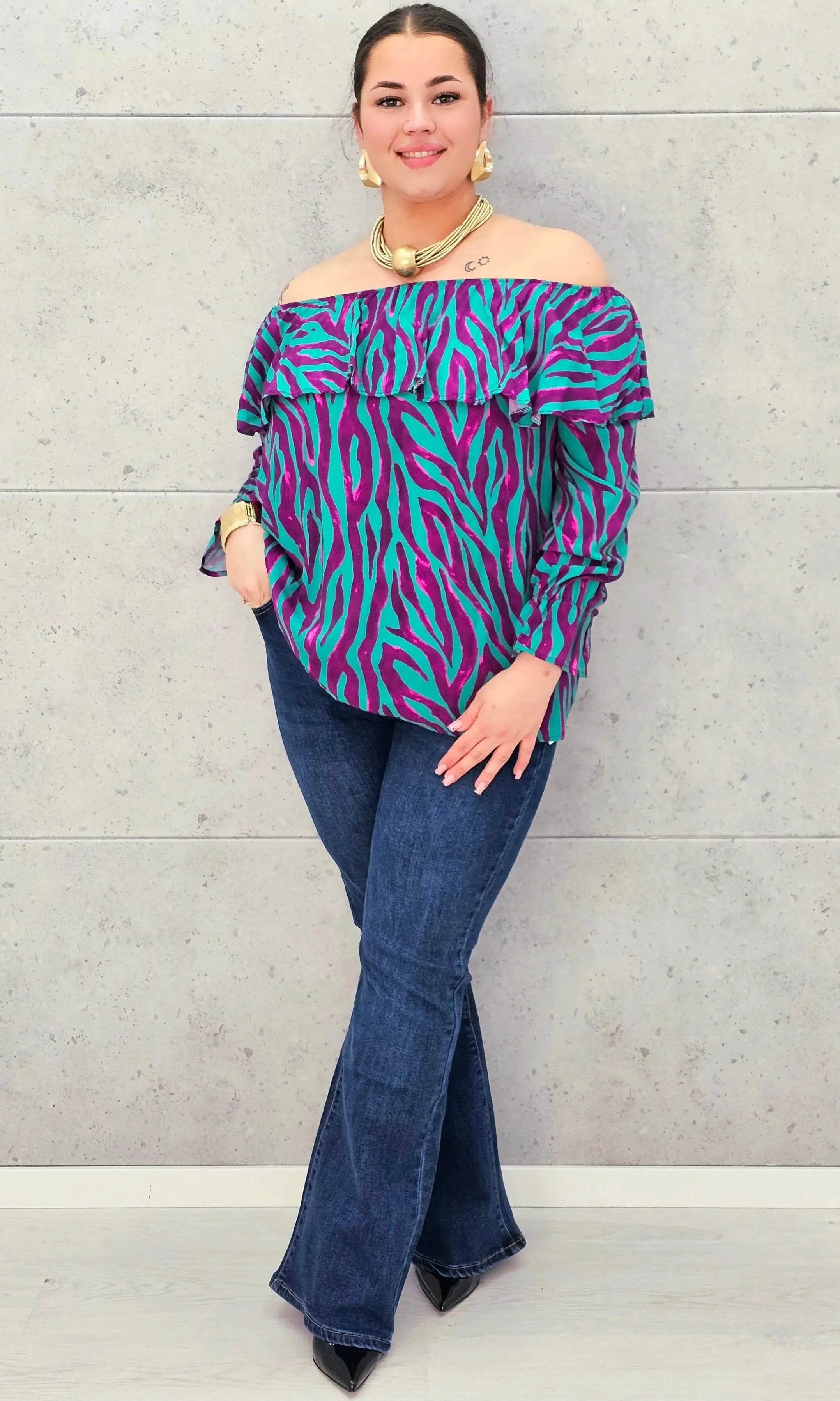 Bluzka plus size hiszpanka w kolorowy print – modna propozycja dla kobiet XXL Stylowa XL