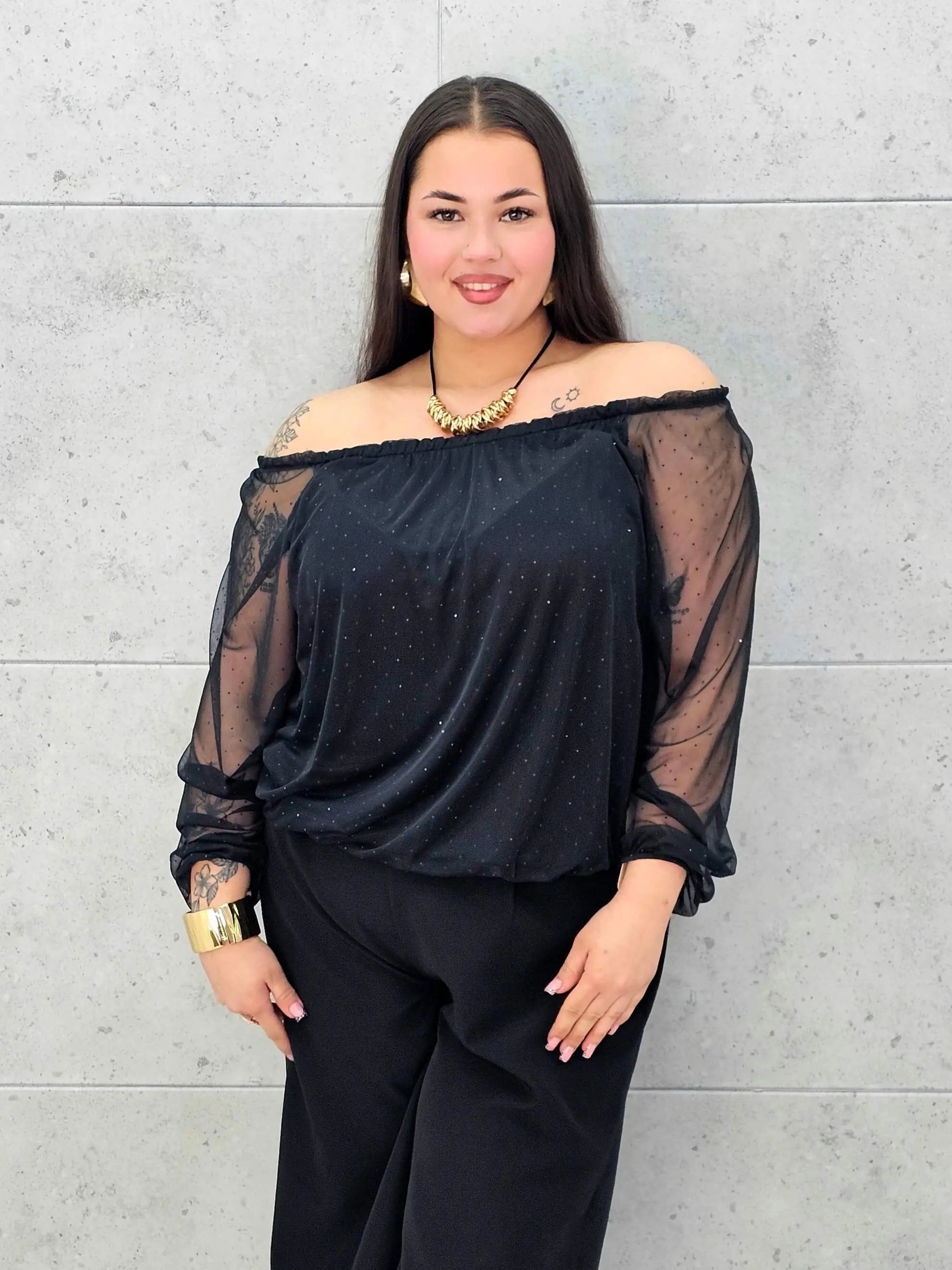 Bluzka plus size hiszpanka z tiulu w kropeczki – kobiecy urok i lekkość Stylowa XL Stylowa XL