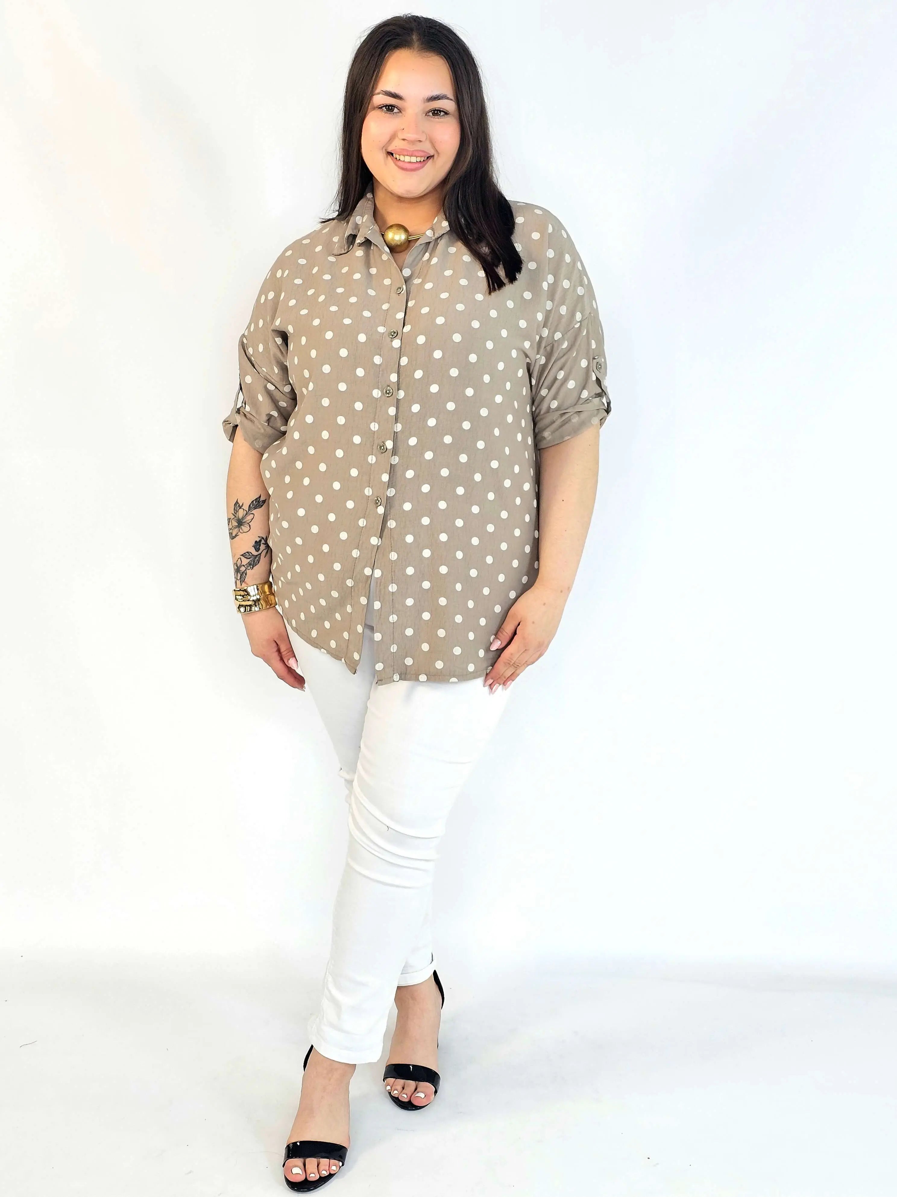 Bluzka plus size koszulowa w grochy – wygodna bluzka XXL Stylowa XL