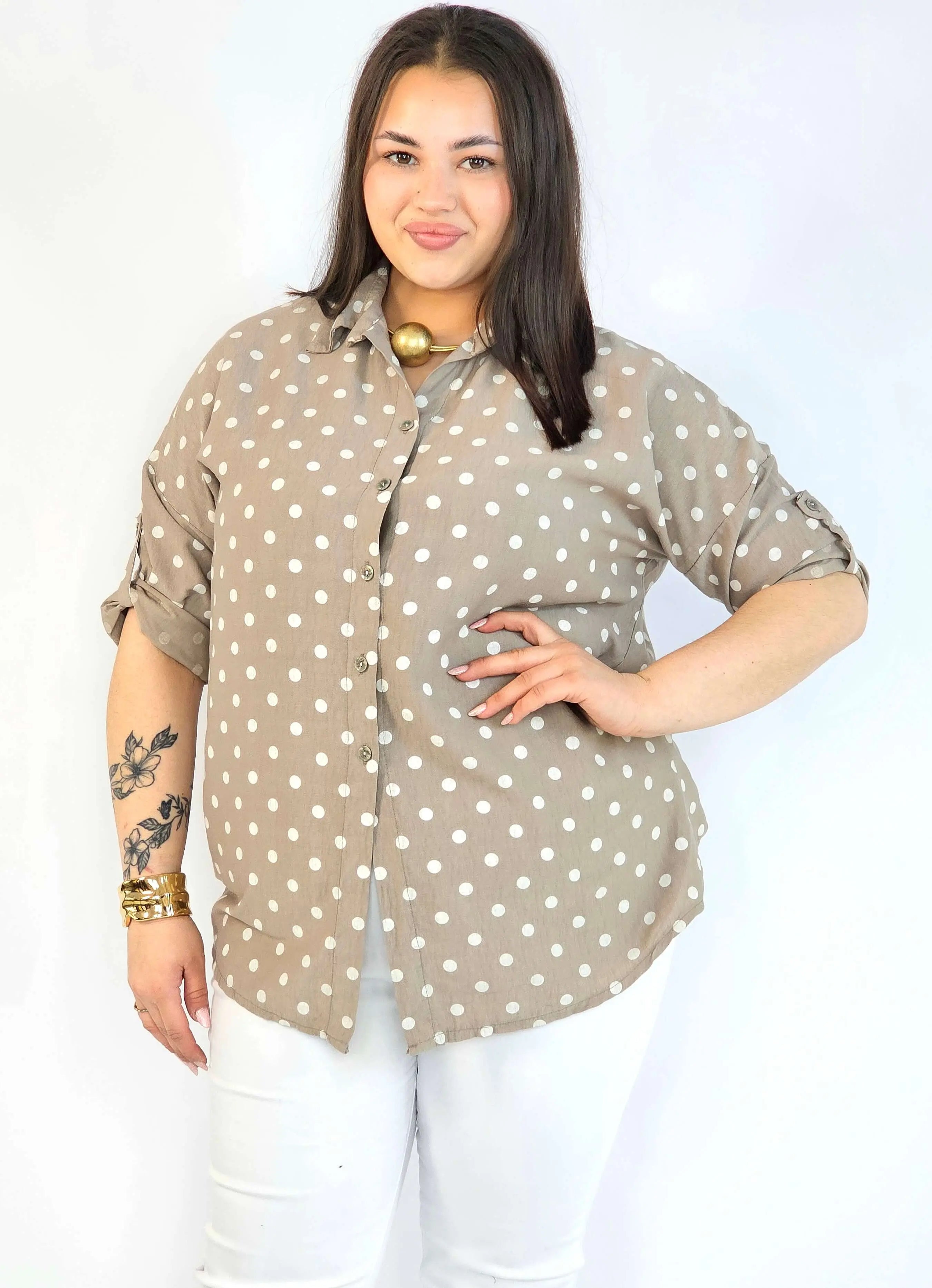 Bluzka plus size koszulowa w grochy – wygodna bluzka XXL Stylowa XL
