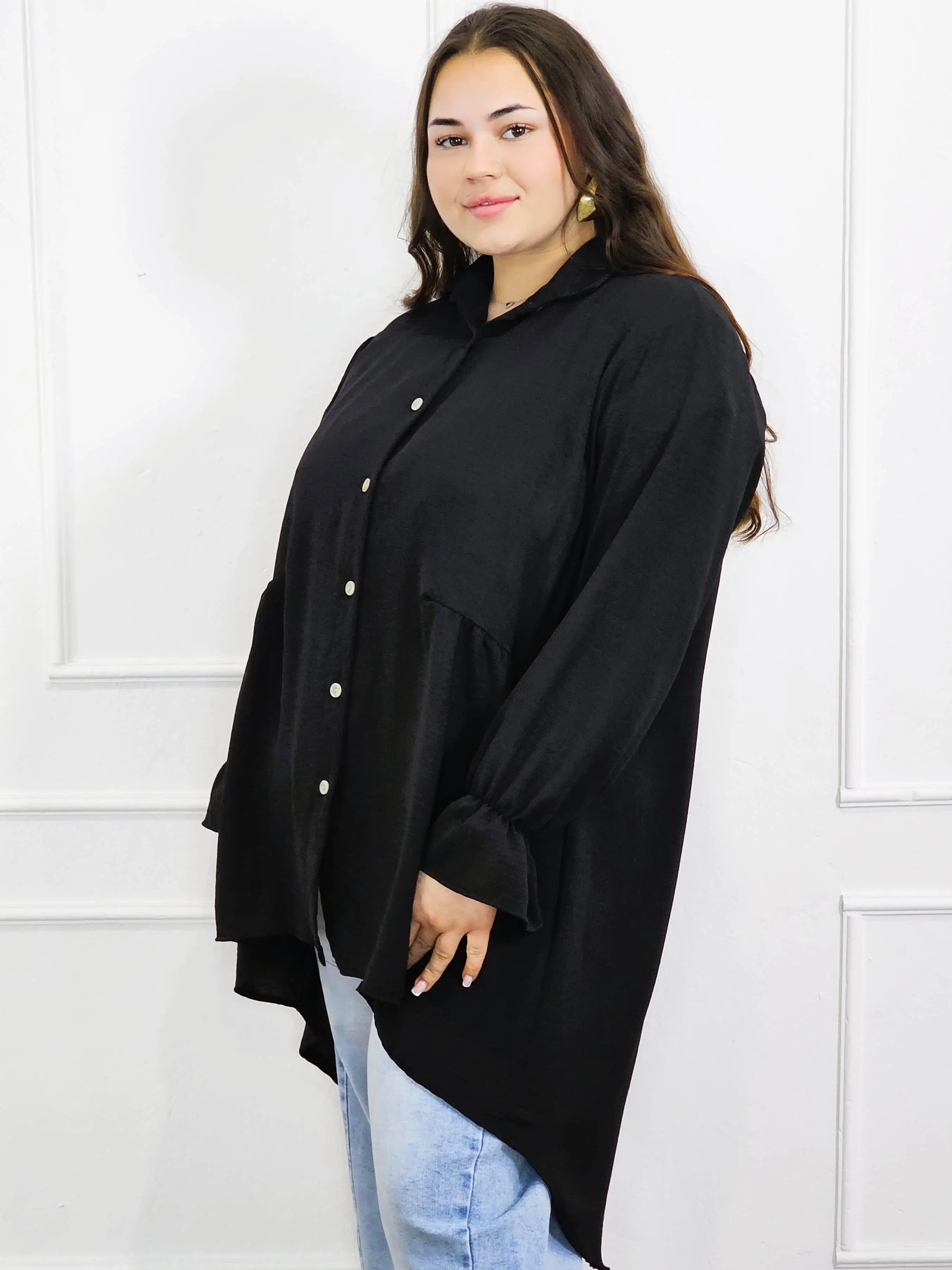 Bluzka plus size koszulowa z dłuższym tyłem – lekka, oversize, na guziki XXL Stylowa XL