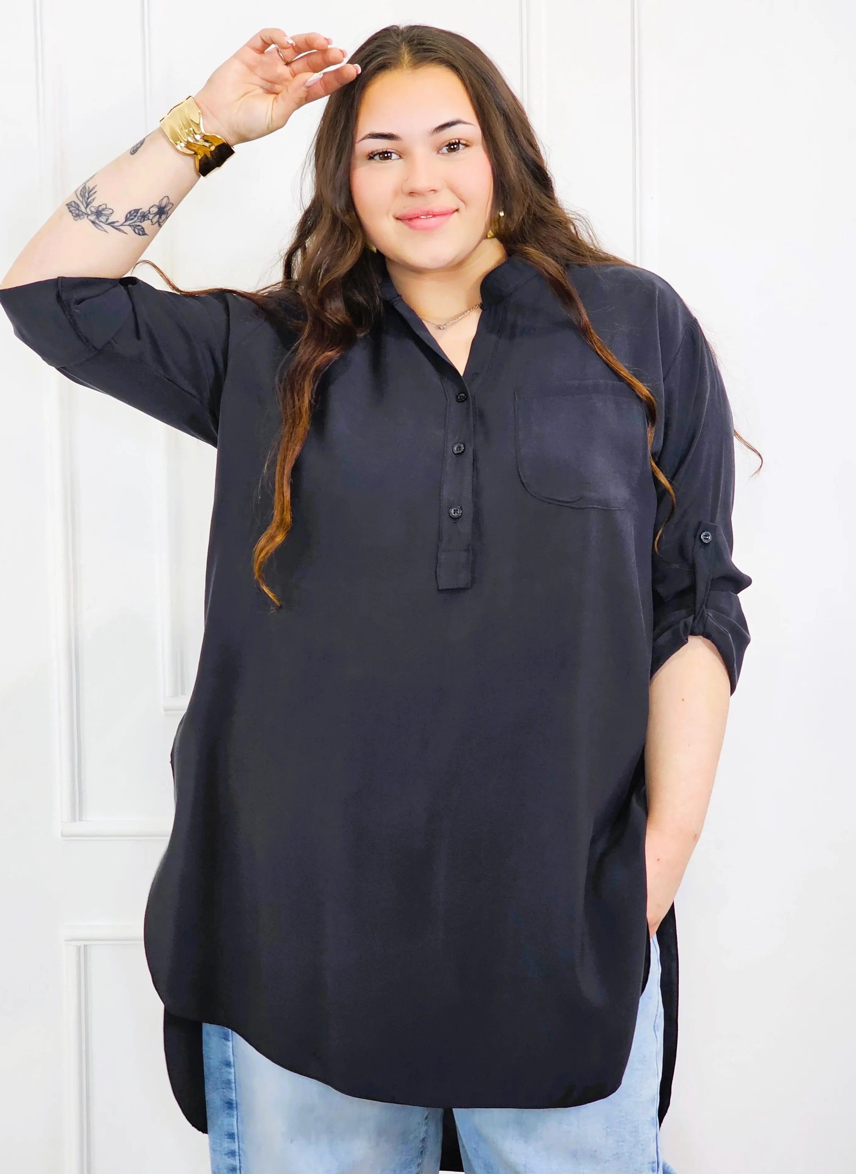 Bluzka plus size koszulowa z dłuższym tyłem – luźny fason XXL Stylowa XL