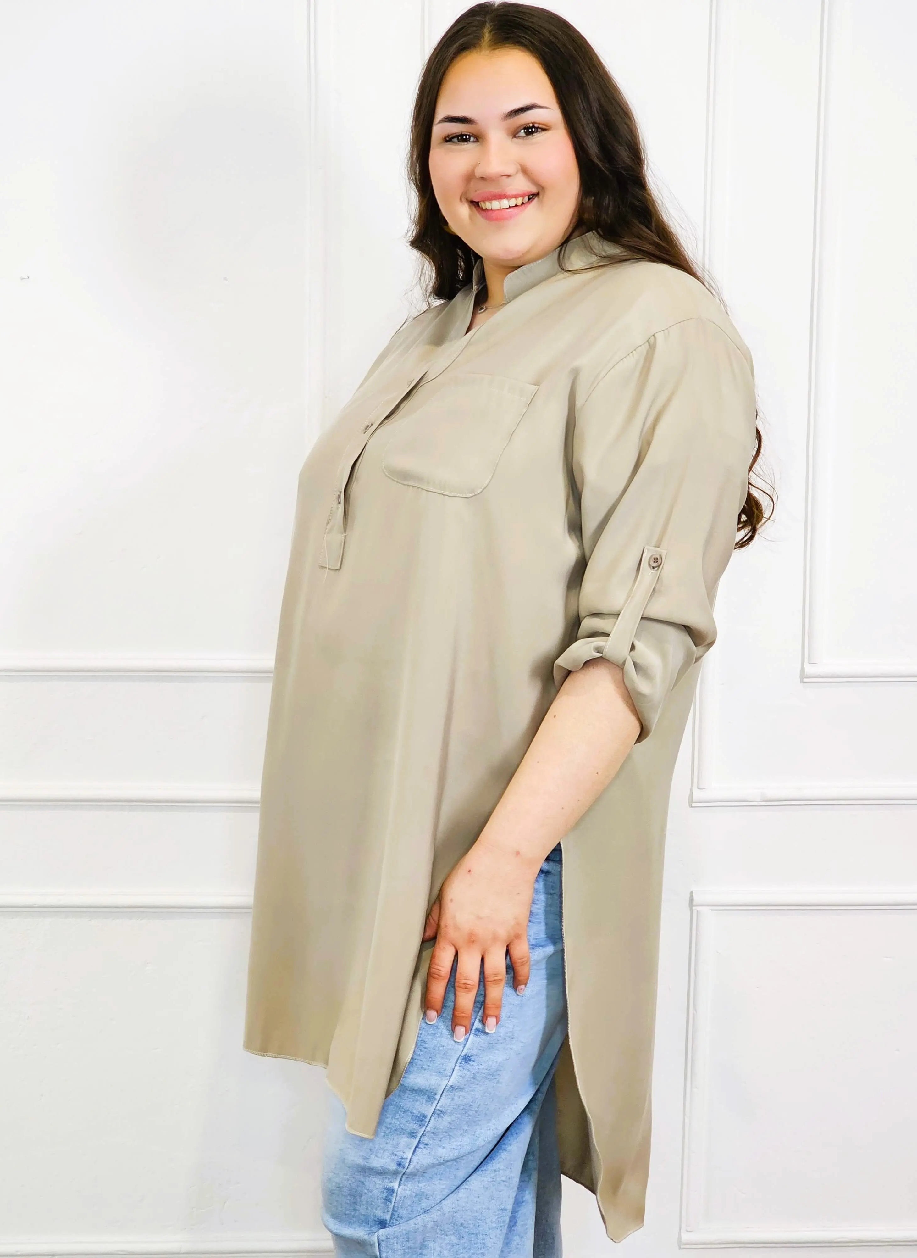 Bluzka plus size koszulowa z dłuższym tyłem – luźny fason XXL Stylowa XL