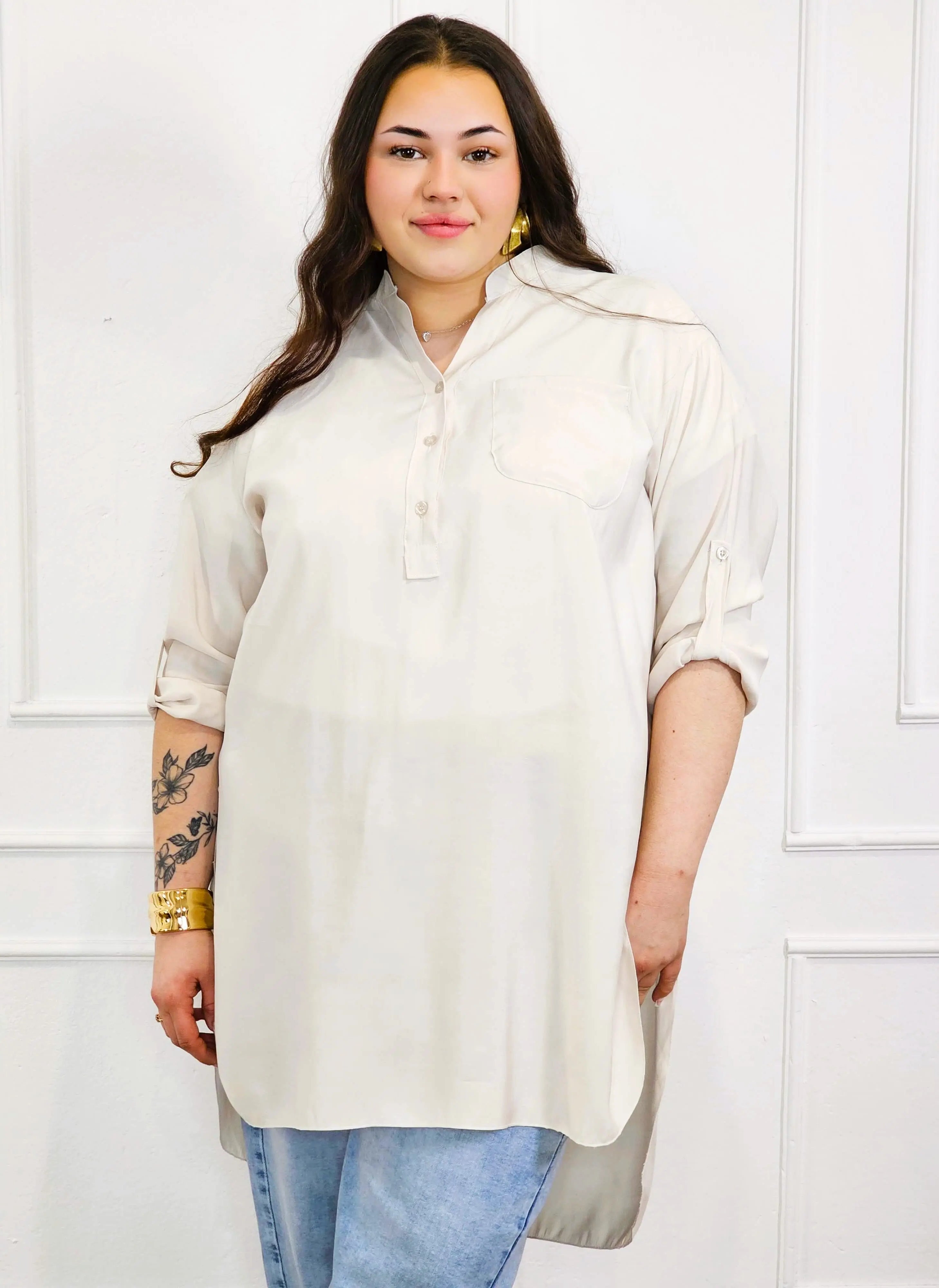 Bluzka plus size koszulowa z dłuższym tyłem – luźny fason XXL Stylowa XL