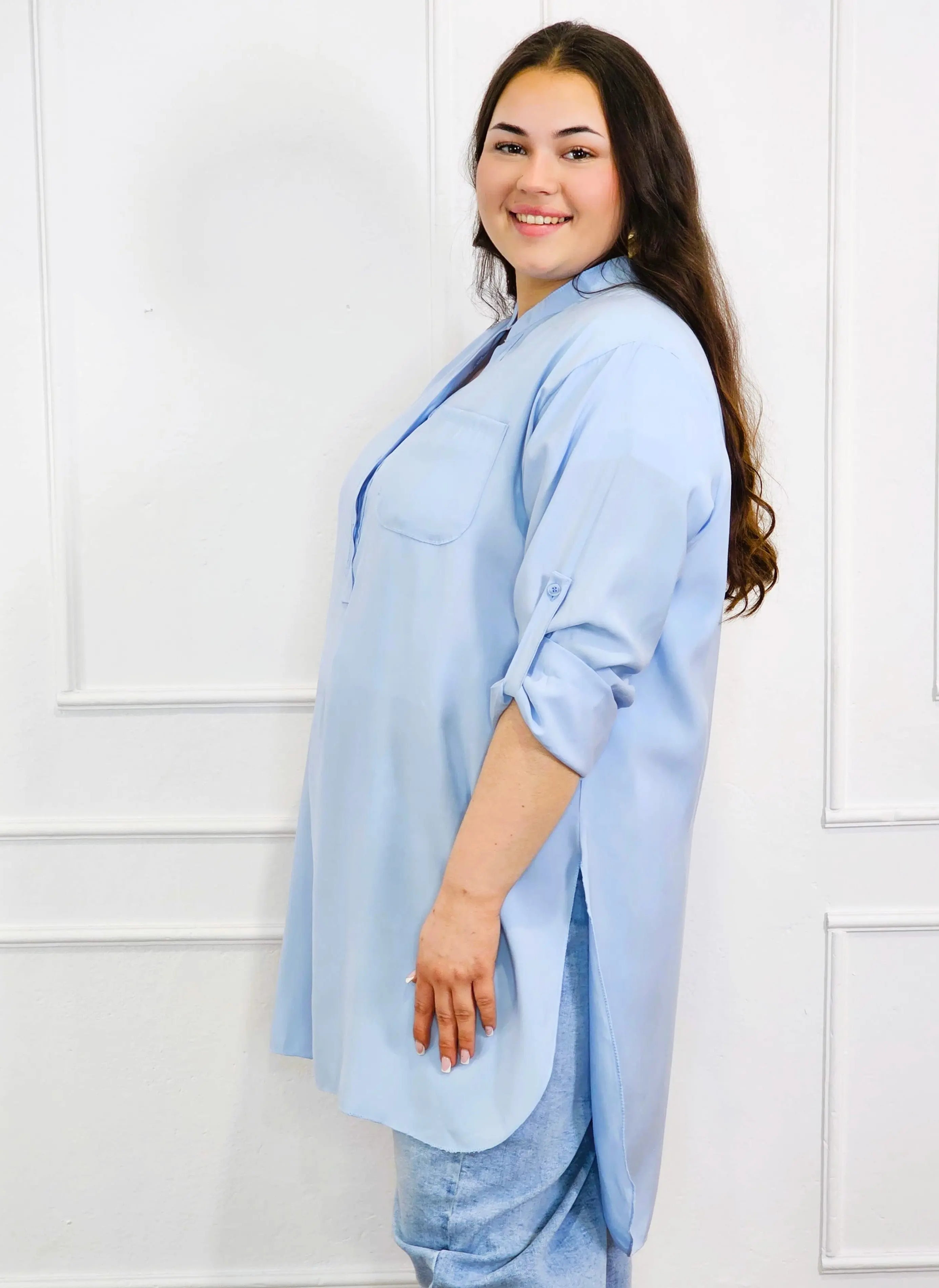 Bluzka plus size koszulowa z dłuższym tyłem – luźny fason XXL Stylowa XL