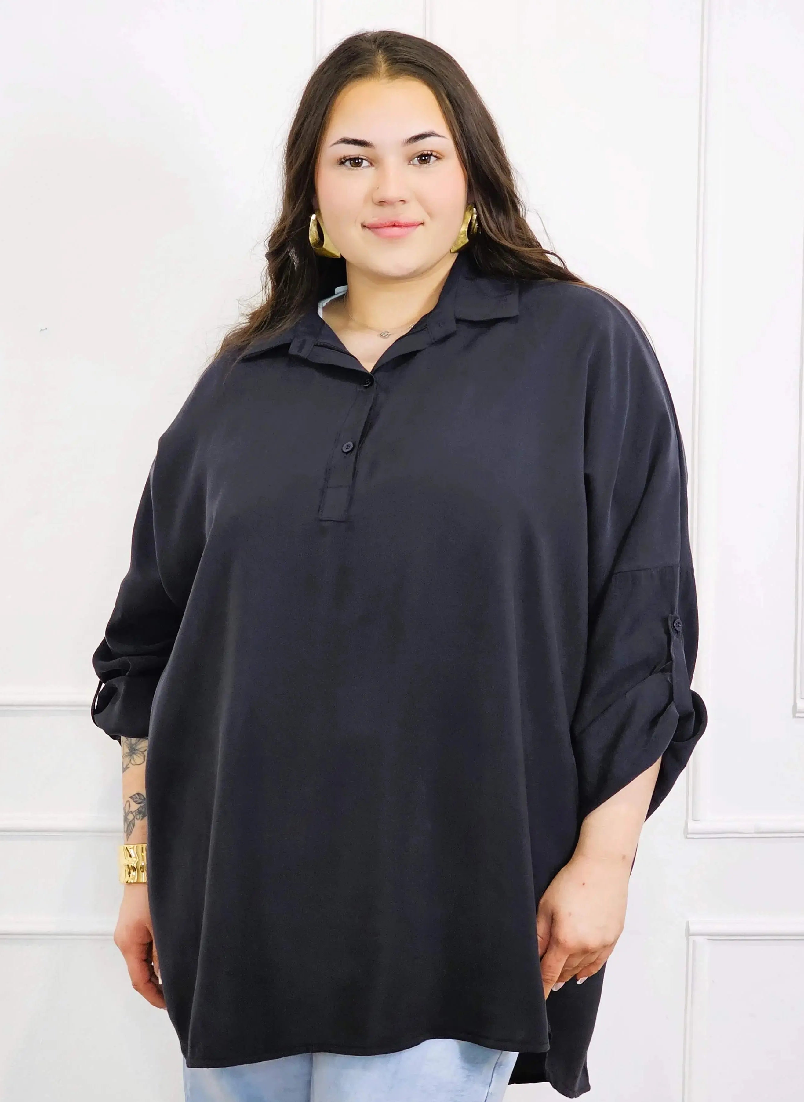 Bluzka plus size koszulowa z kołnierzykiem – luźny fason oversize z dłuższym tyłem Stylowa XL