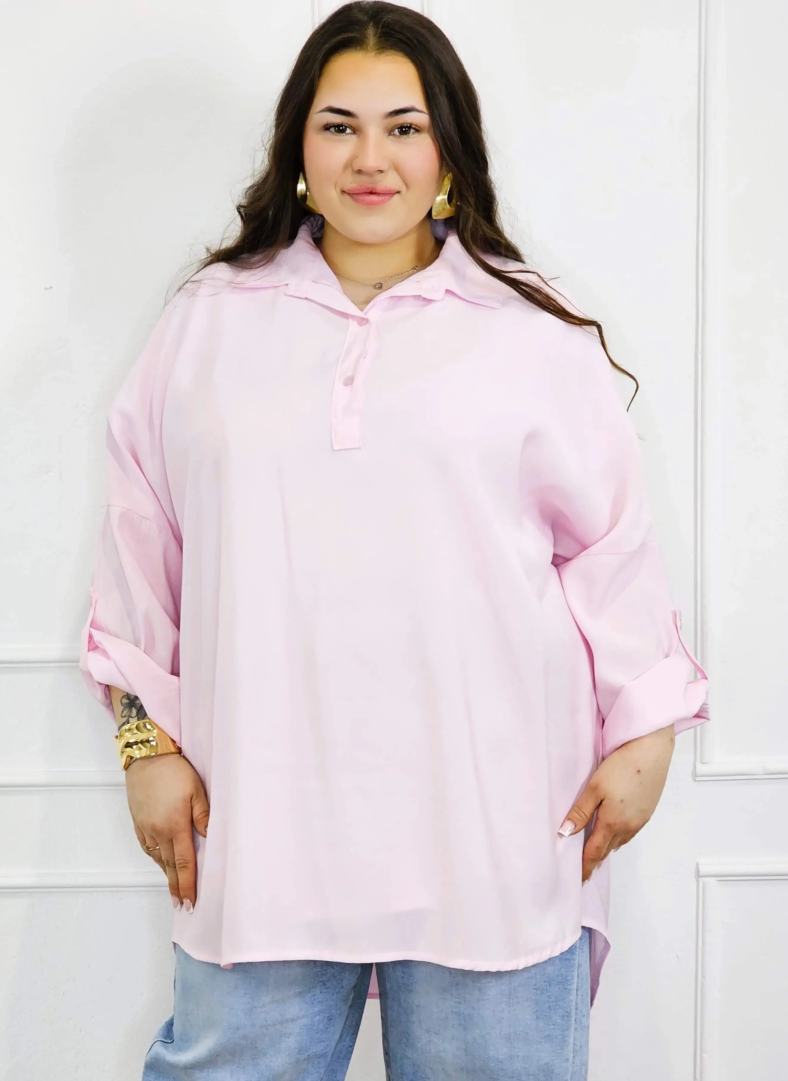 Bluzka plus size koszulowa z kołnierzykiem – luźny fason oversize z dłuższym tyłem Stylowa XL