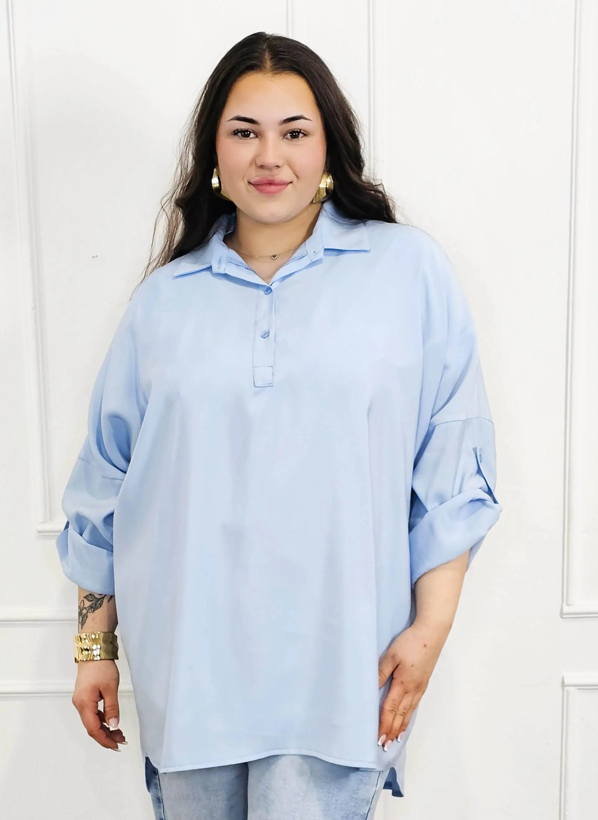 Bluzka plus size koszulowa z kołnierzykiem – luźny fason oversize z dłuższym tyłem Stylowa XL