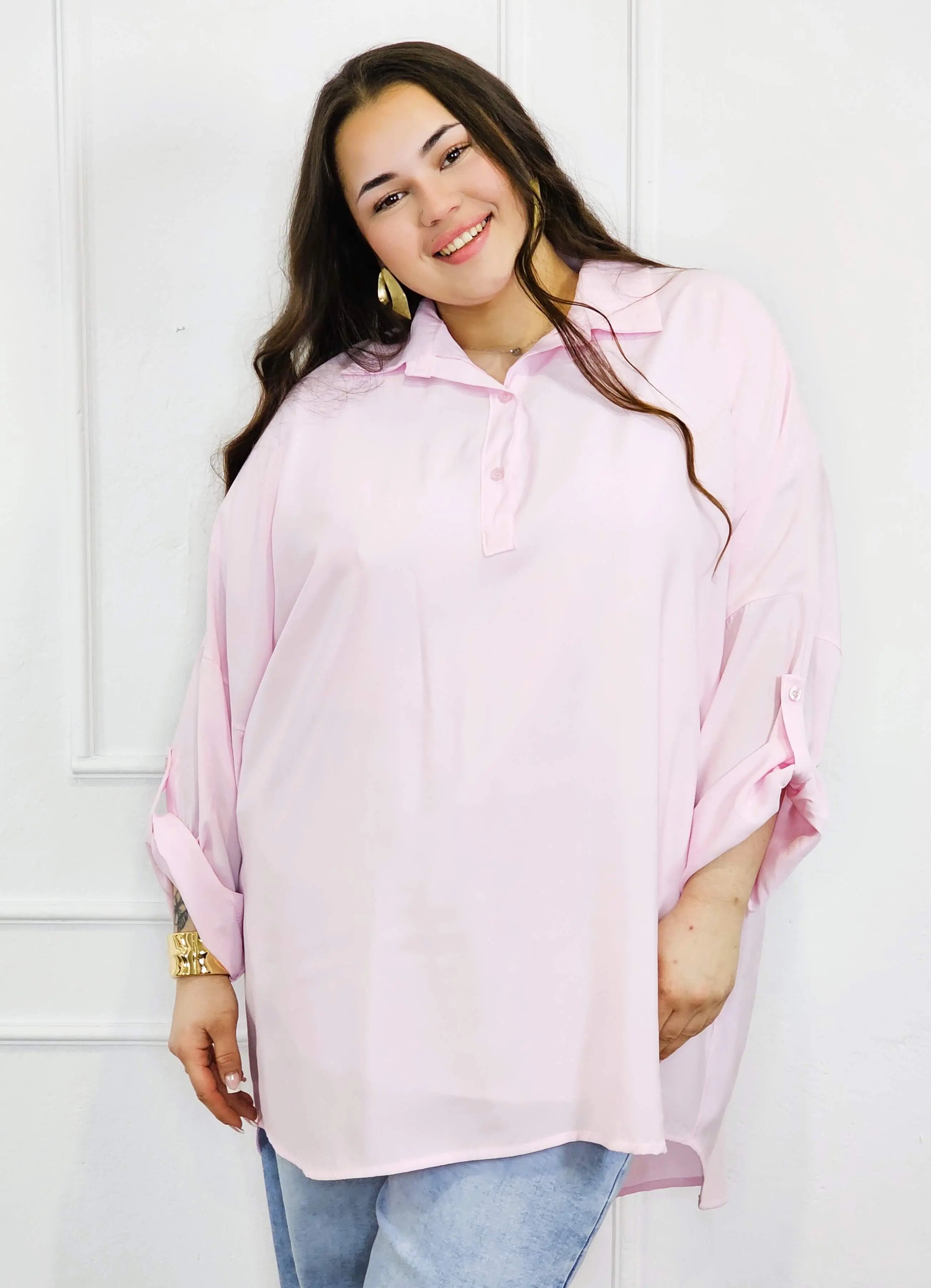 Bluzka plus size koszulowa z kołnierzykiem – luźny fason oversize z dłuższym tyłem Stylowa XL