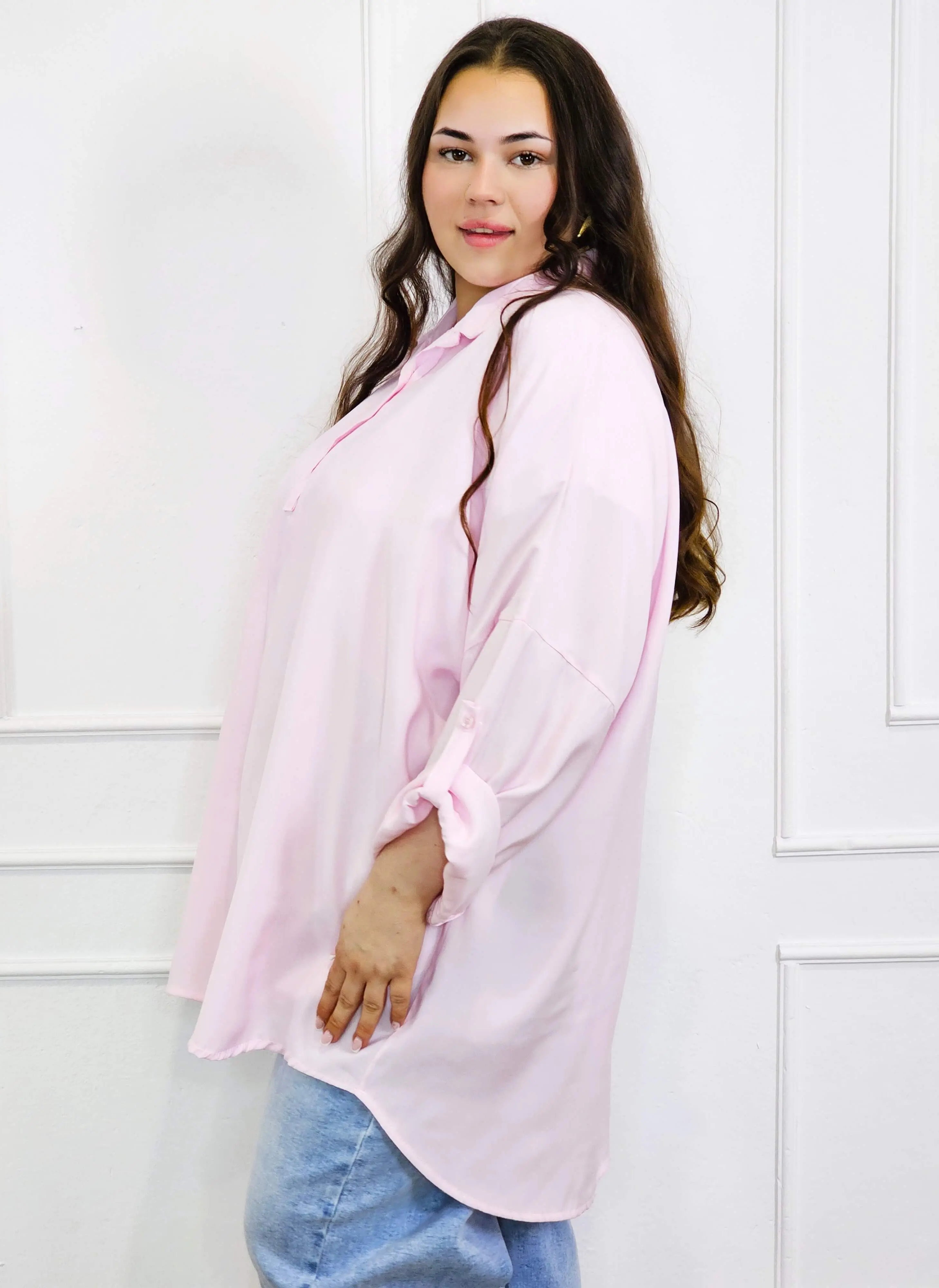 Bluzka plus size koszulowa z kołnierzykiem – luźny fason oversize z dłuższym tyłem Stylowa XL
